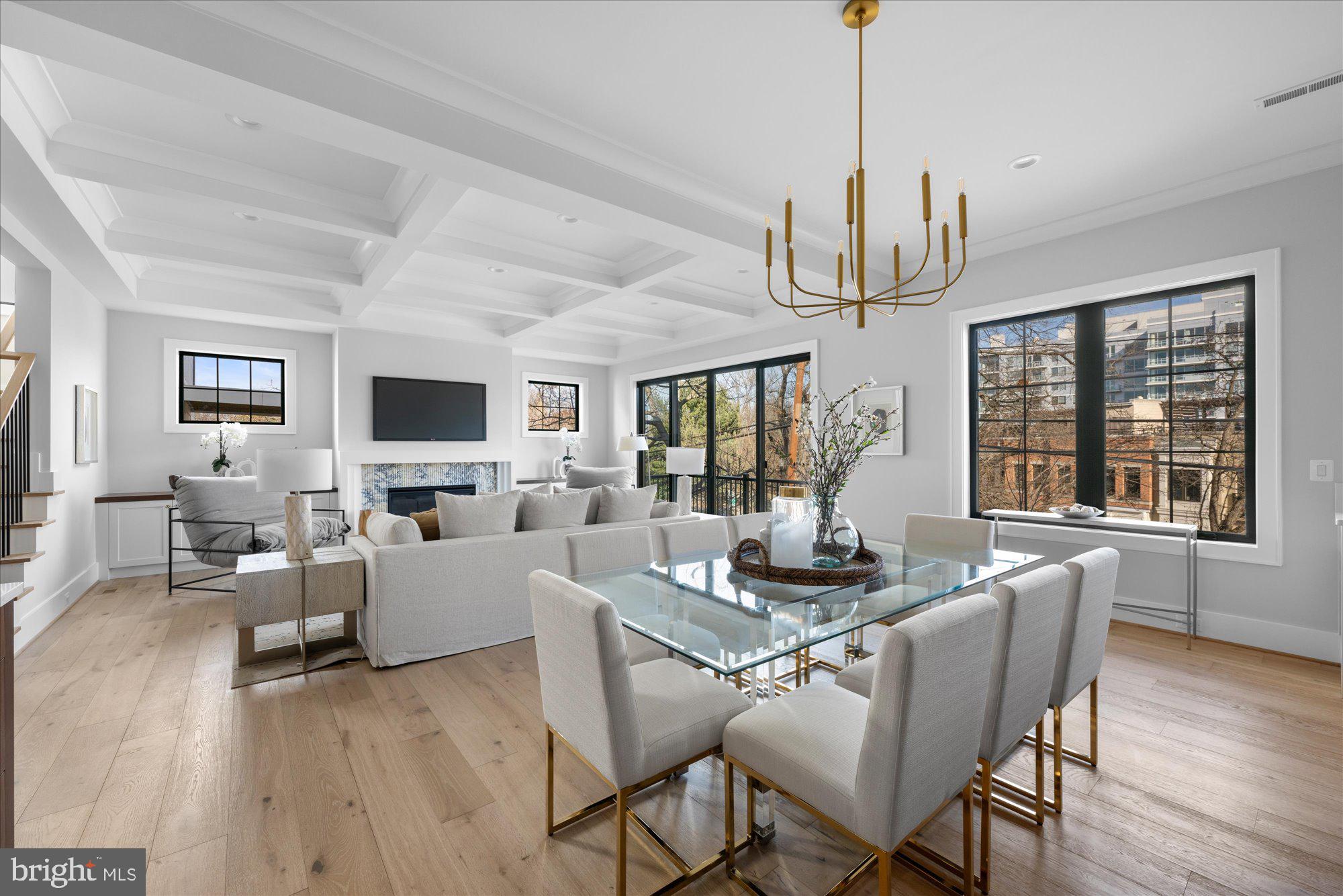 NORTH HIGHLAND - Residential