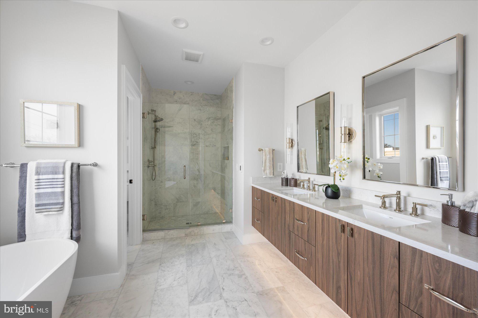 NORTH HIGHLAND - Residential