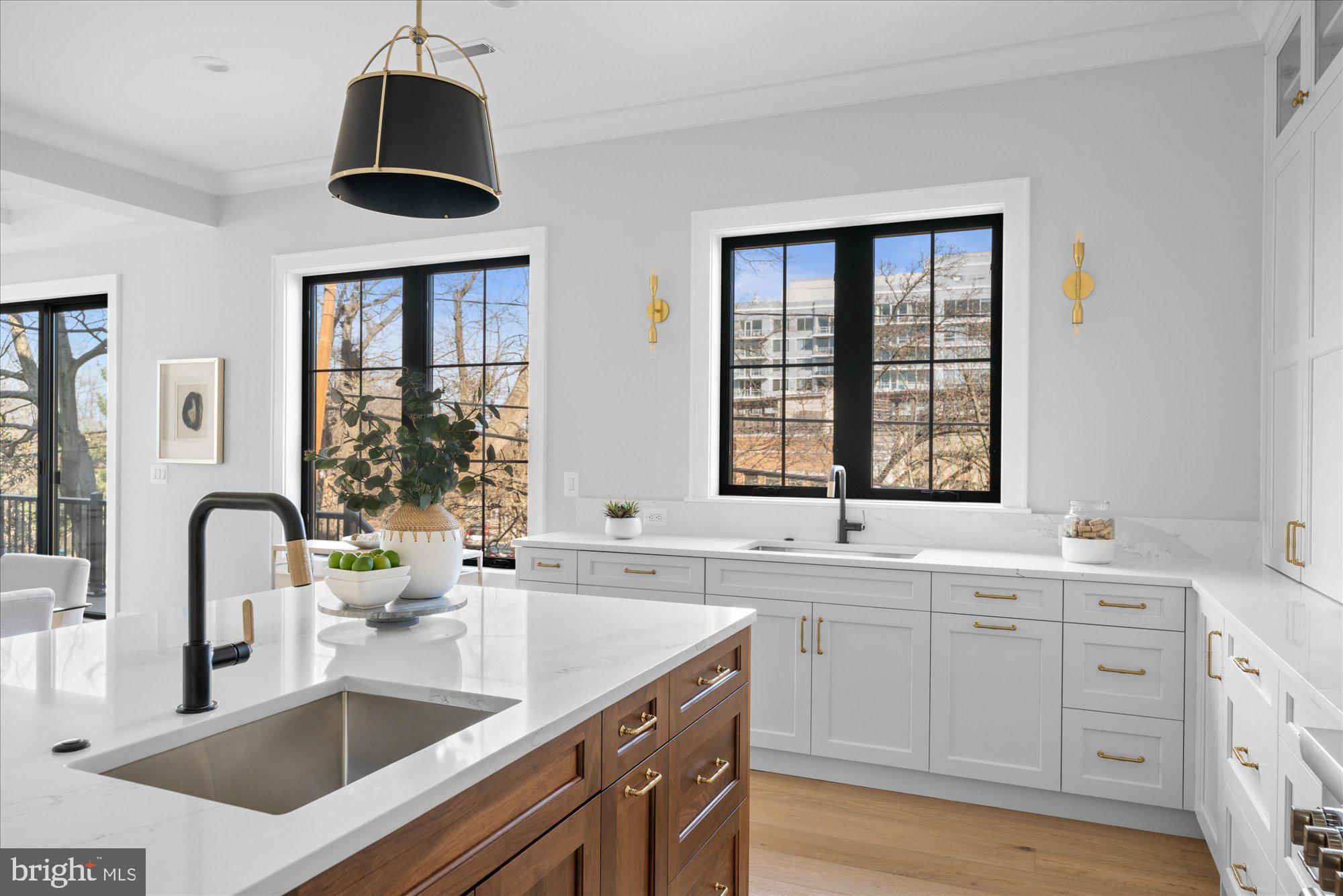 NORTH HIGHLAND - Residential