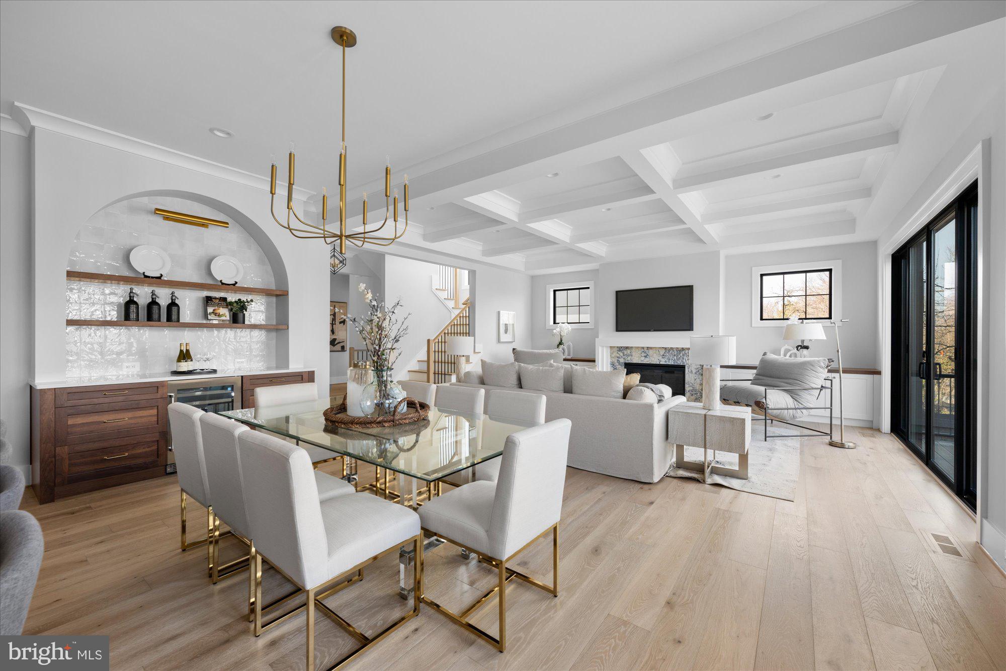 NORTH HIGHLAND - Residential