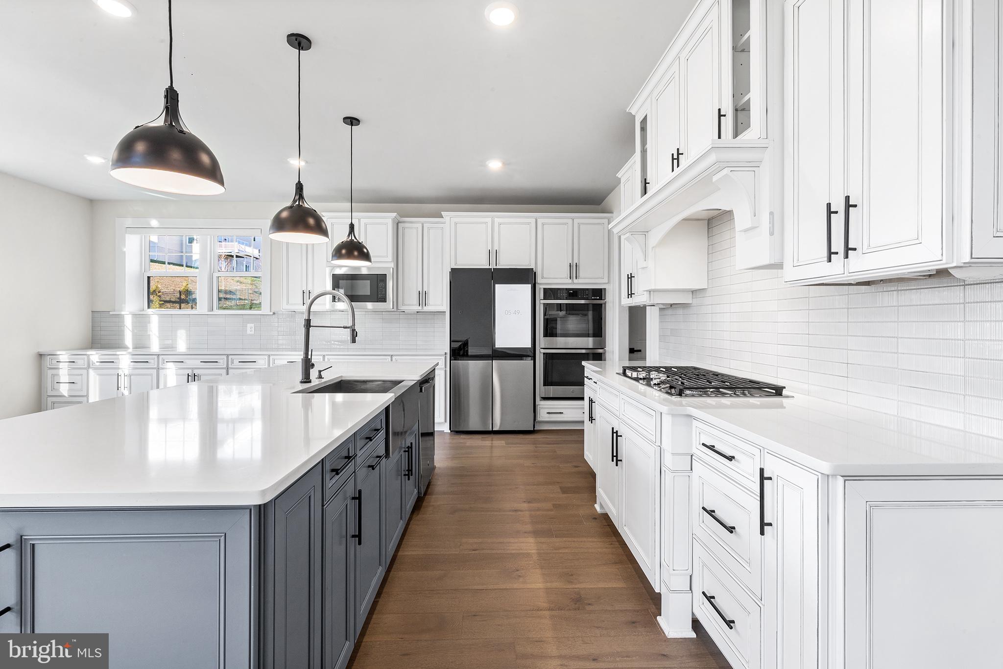 GREYSTONE - Residential
