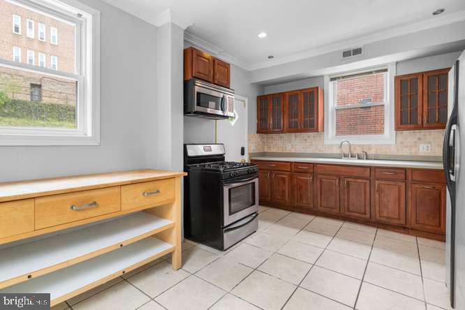 OVERBROOK HILLS - Residential