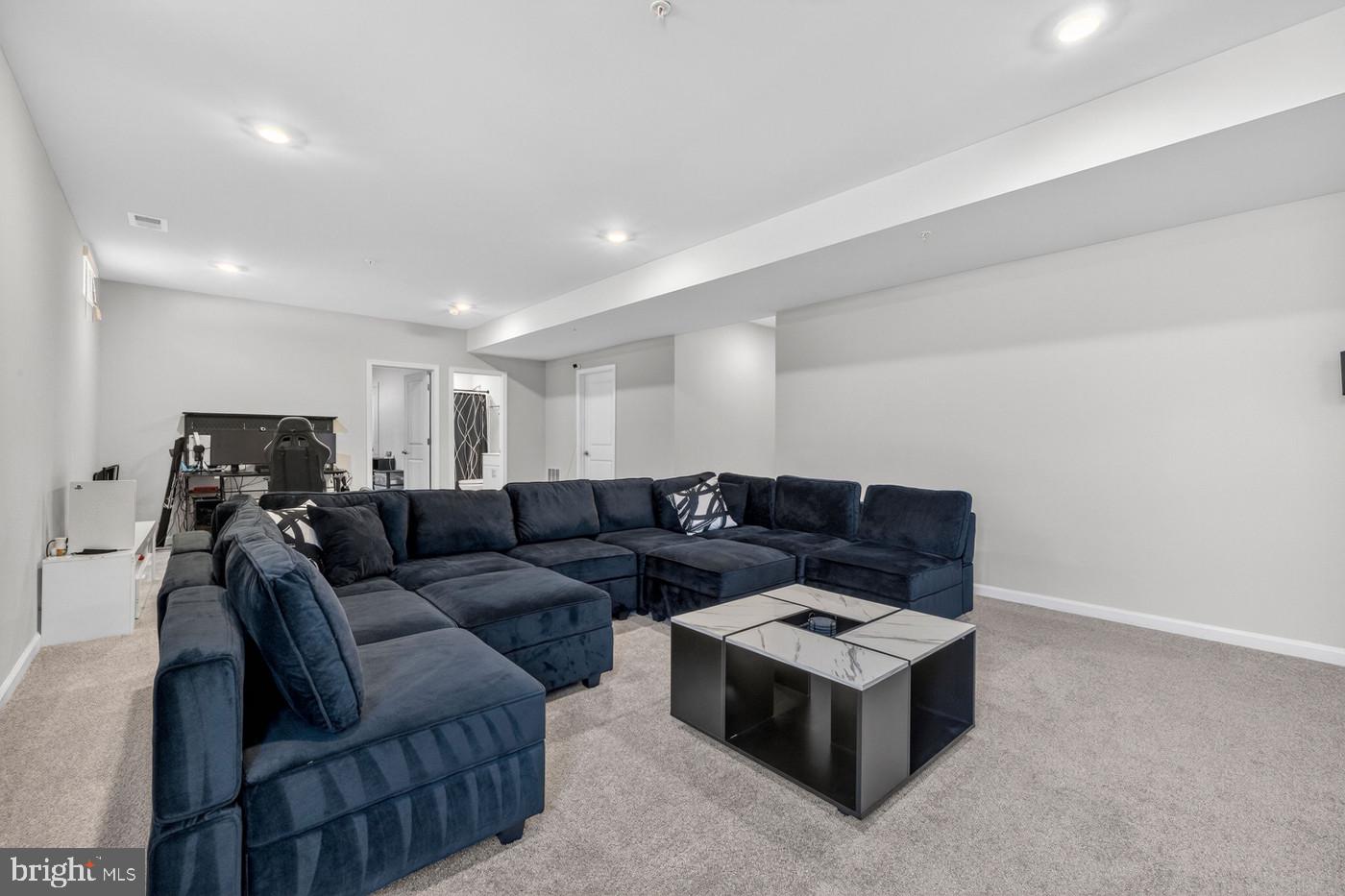 SCOTLAND HEIGHTS - Residential