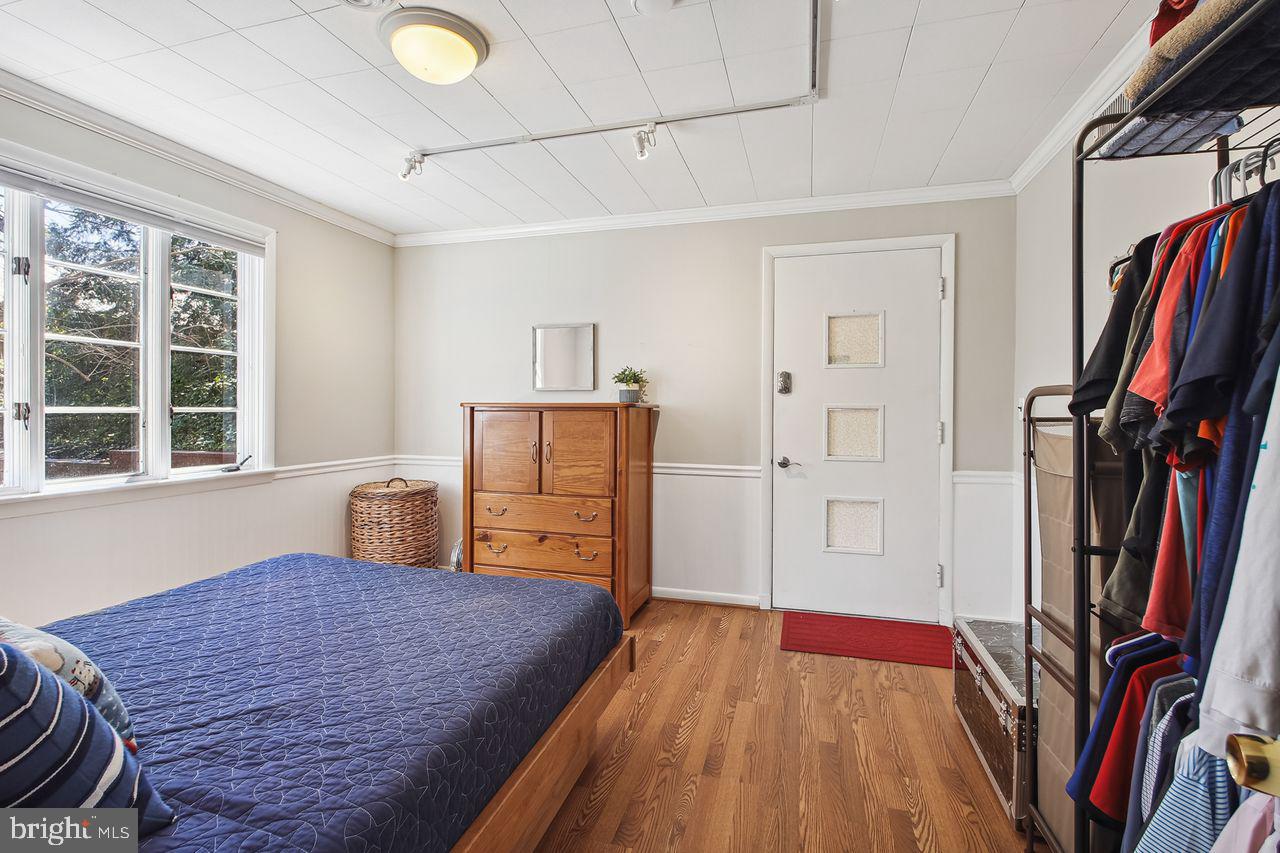 MURRAY HILL - Residential