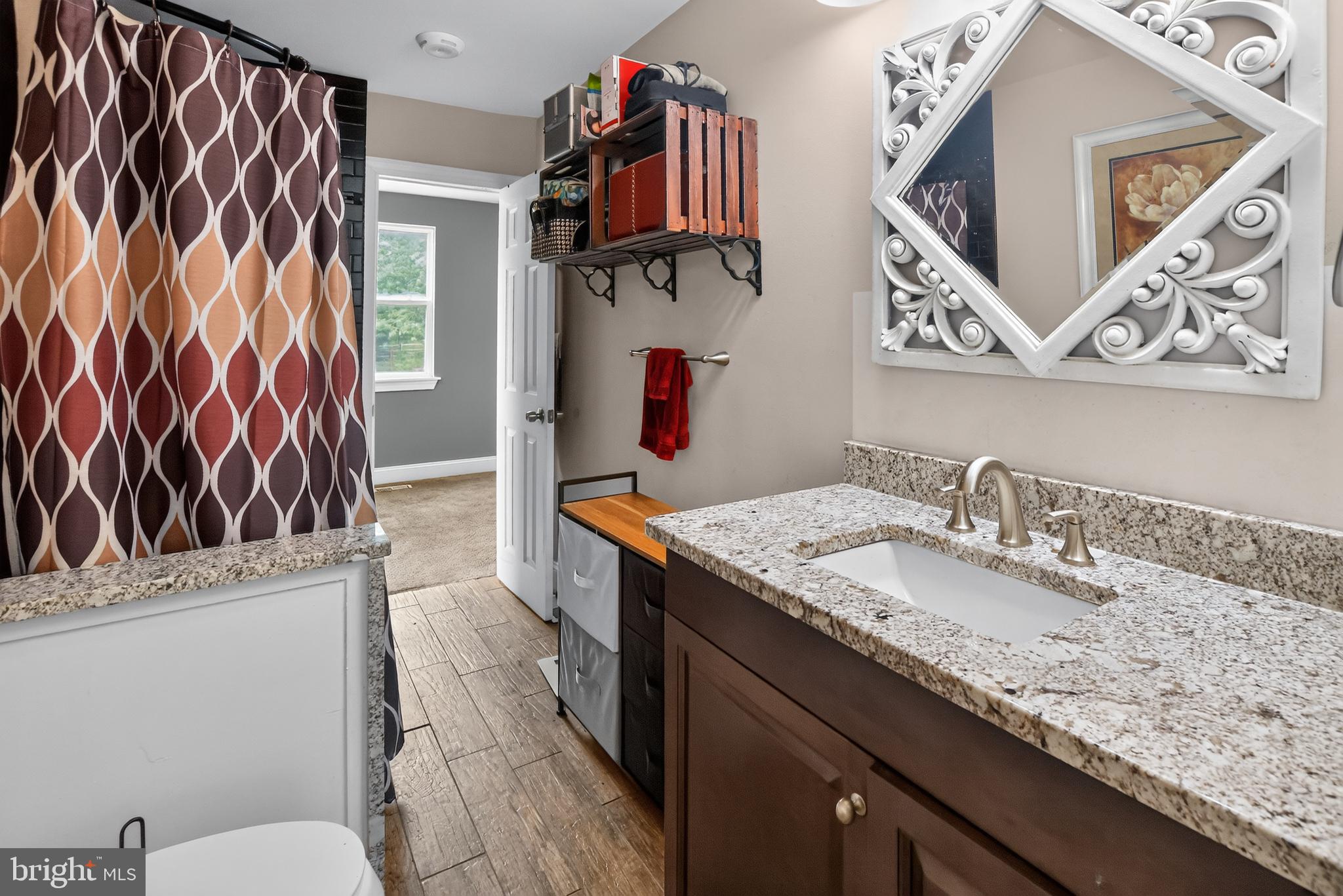 DOUGLASSVILLE - Residential