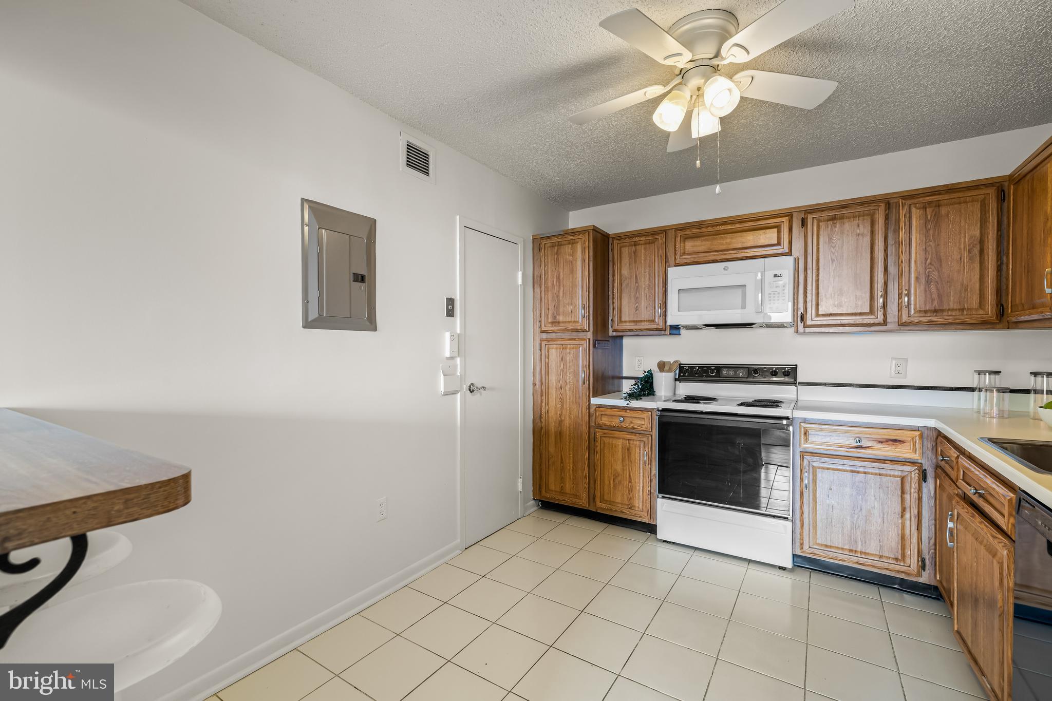 TOWSON - Residential