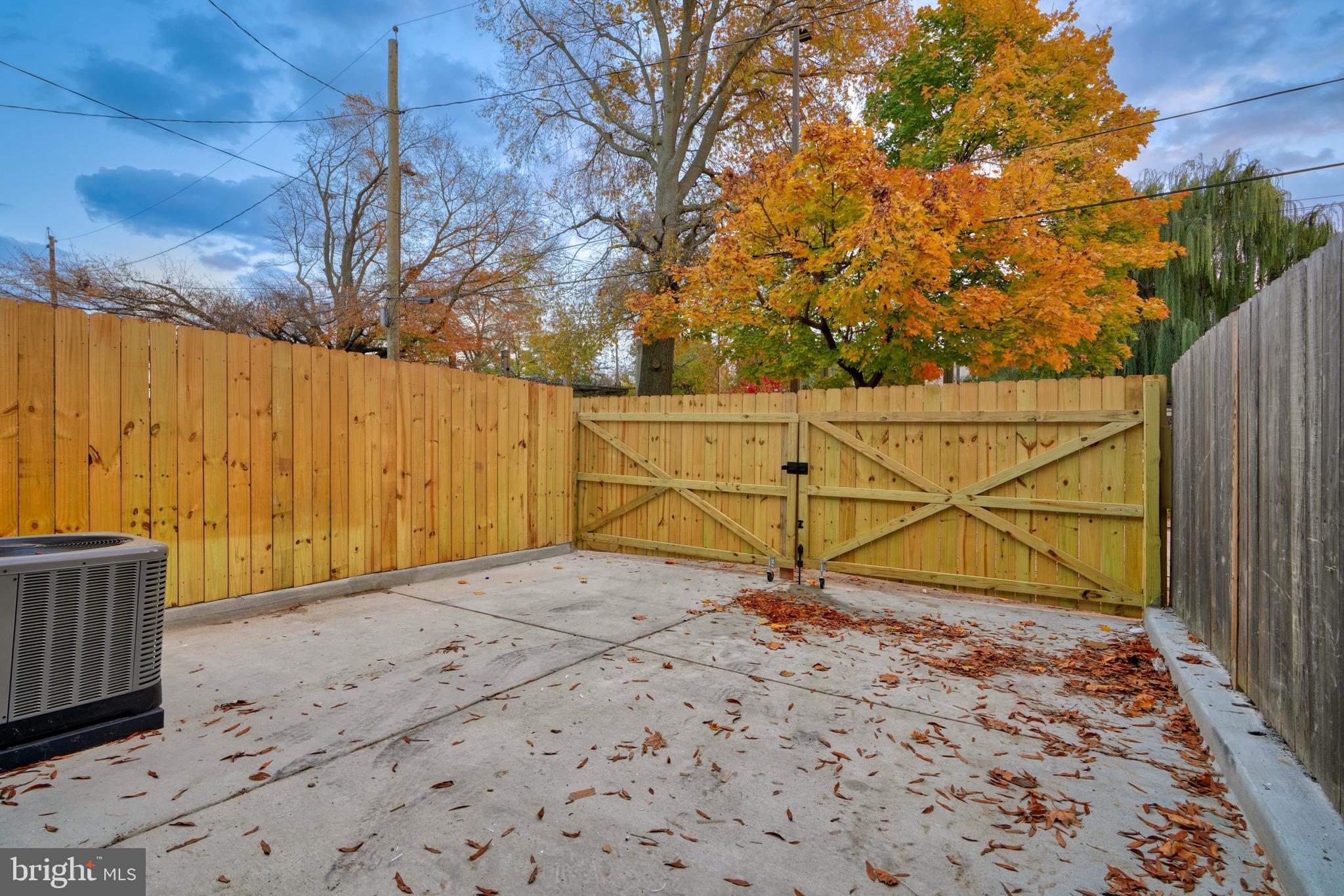 RESERVOIR HILL - Residential