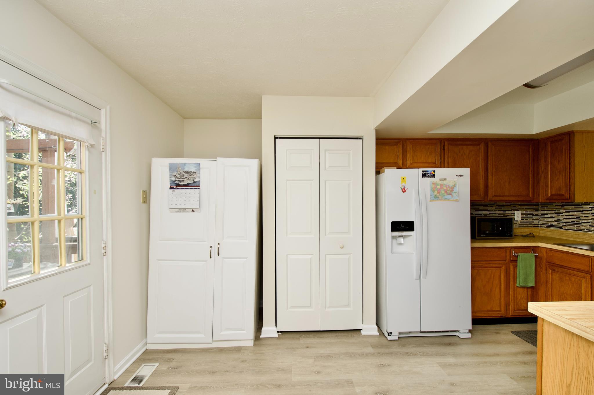 GUNNERS LAKE VILLAGE - Residential