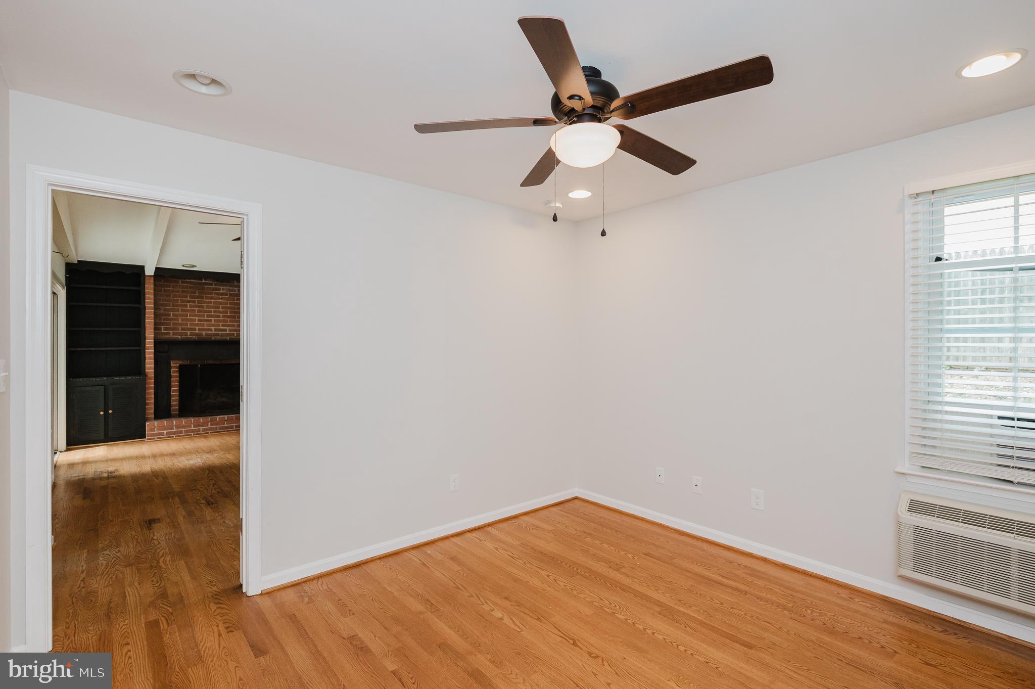 SPRINGDALE - Residential