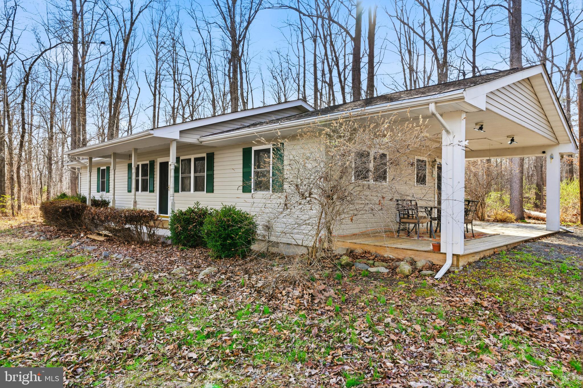 WATERLOO WOODS - Residential