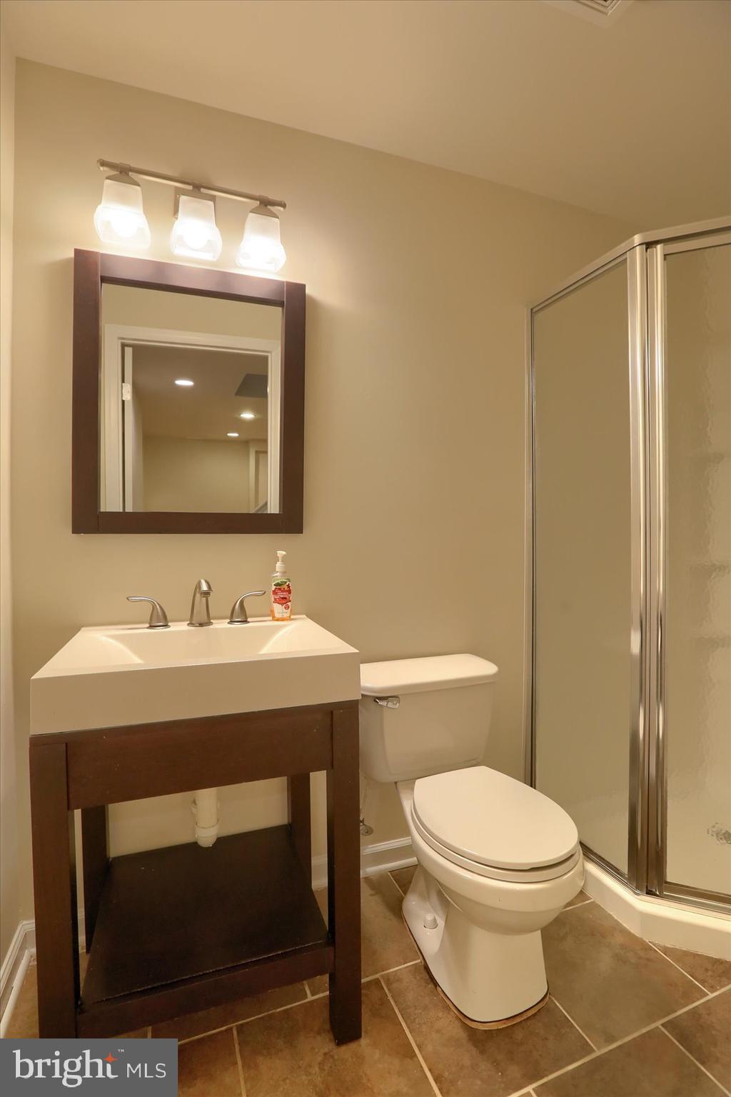 HOLLY HILLS - Residential
