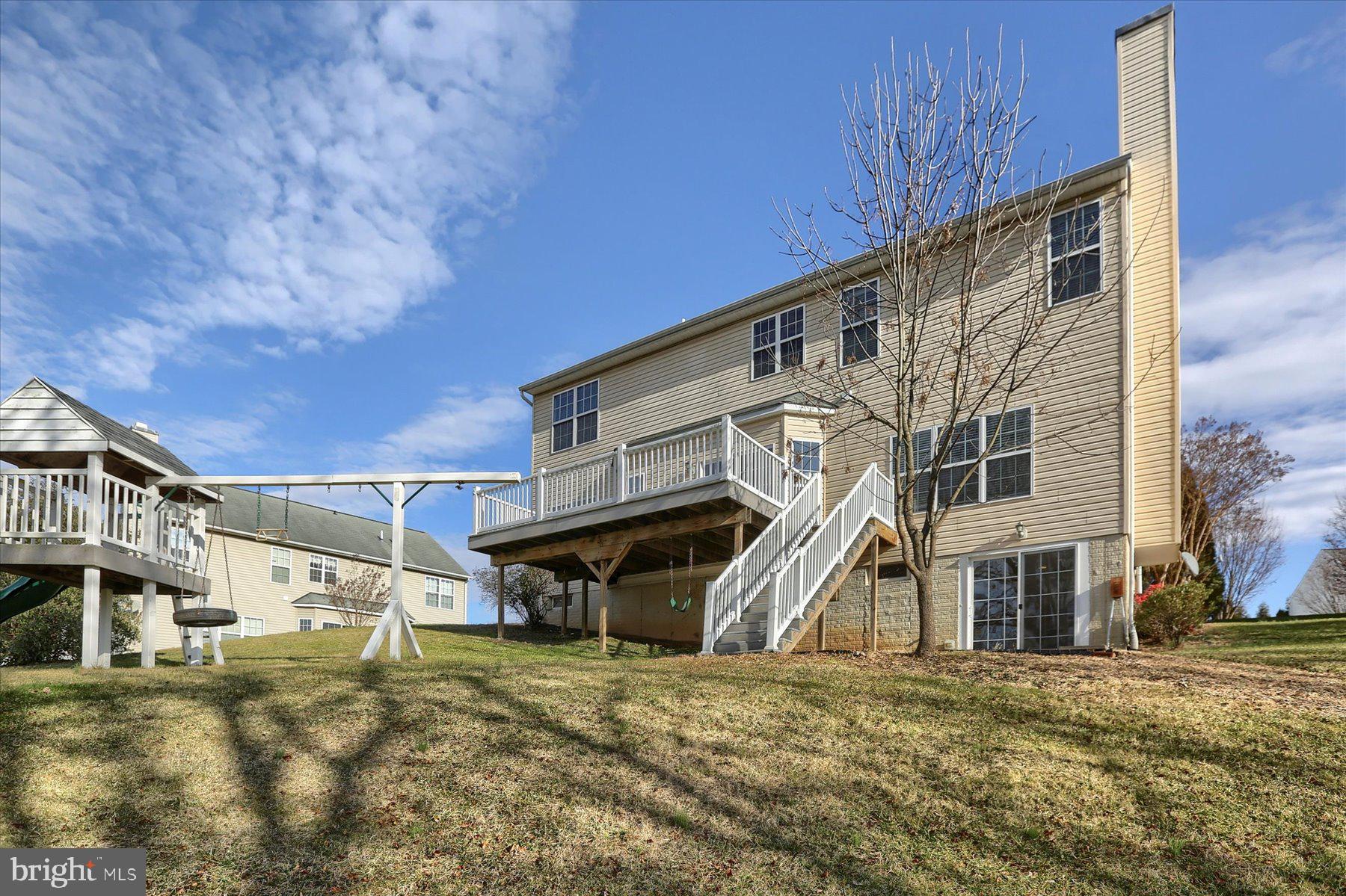 HOLLY HILLS - Residential