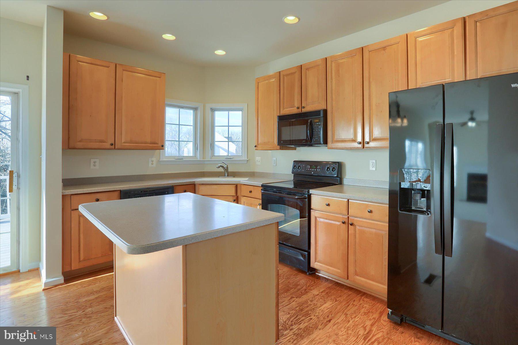 HOLLY HILLS - Residential