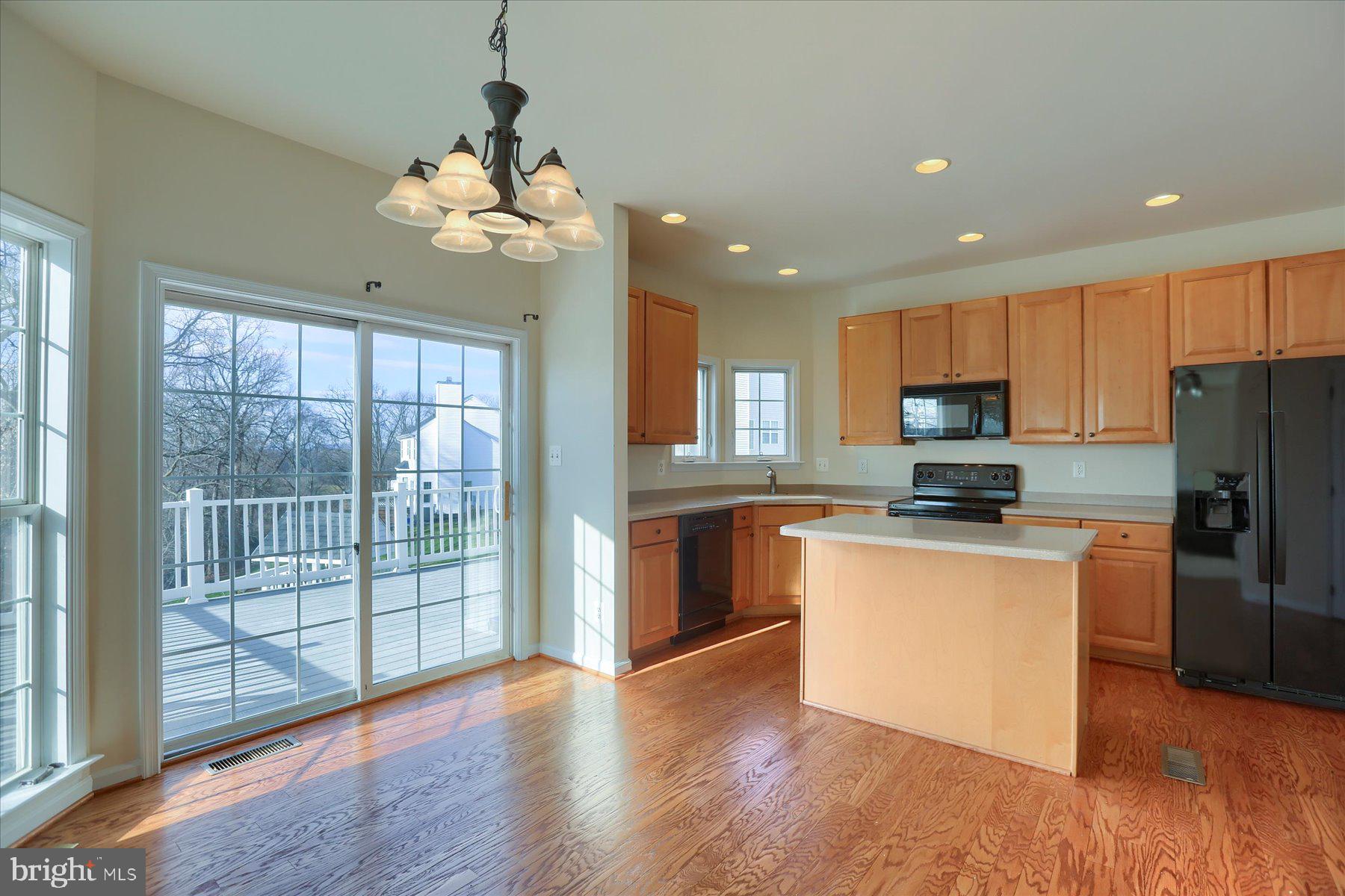 HOLLY HILLS - Residential