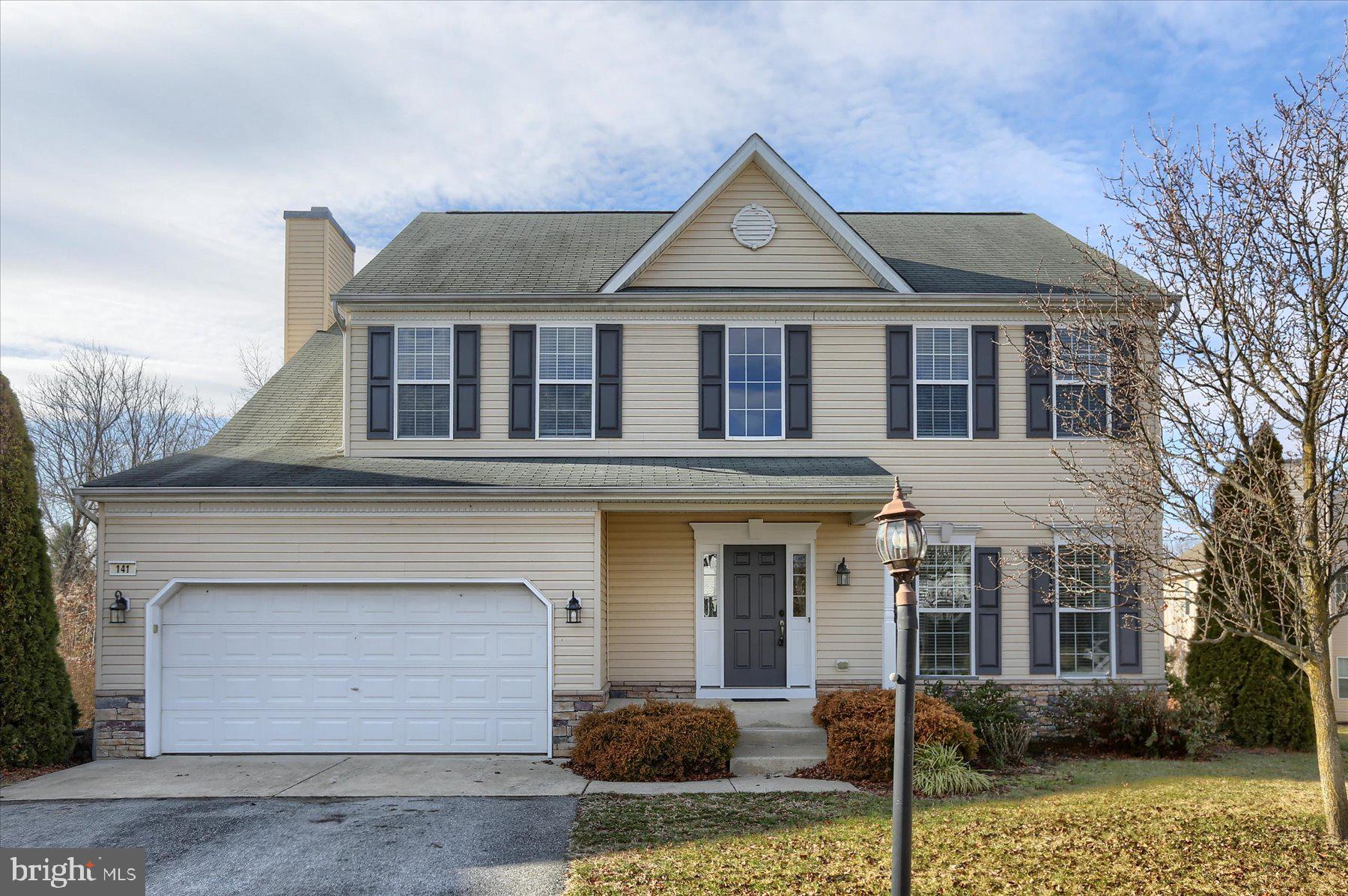 HOLLY HILLS - Residential