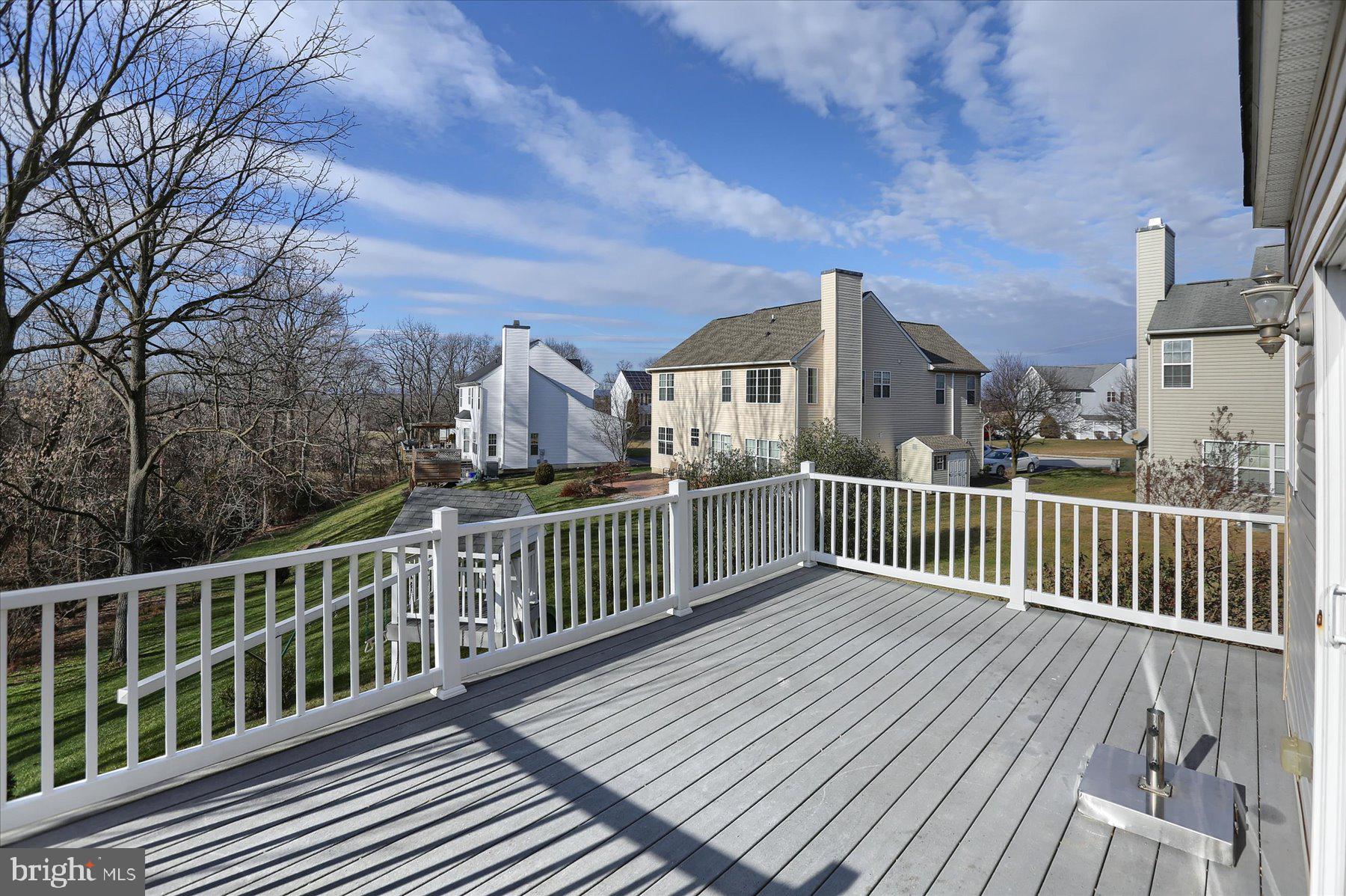 HOLLY HILLS - Residential