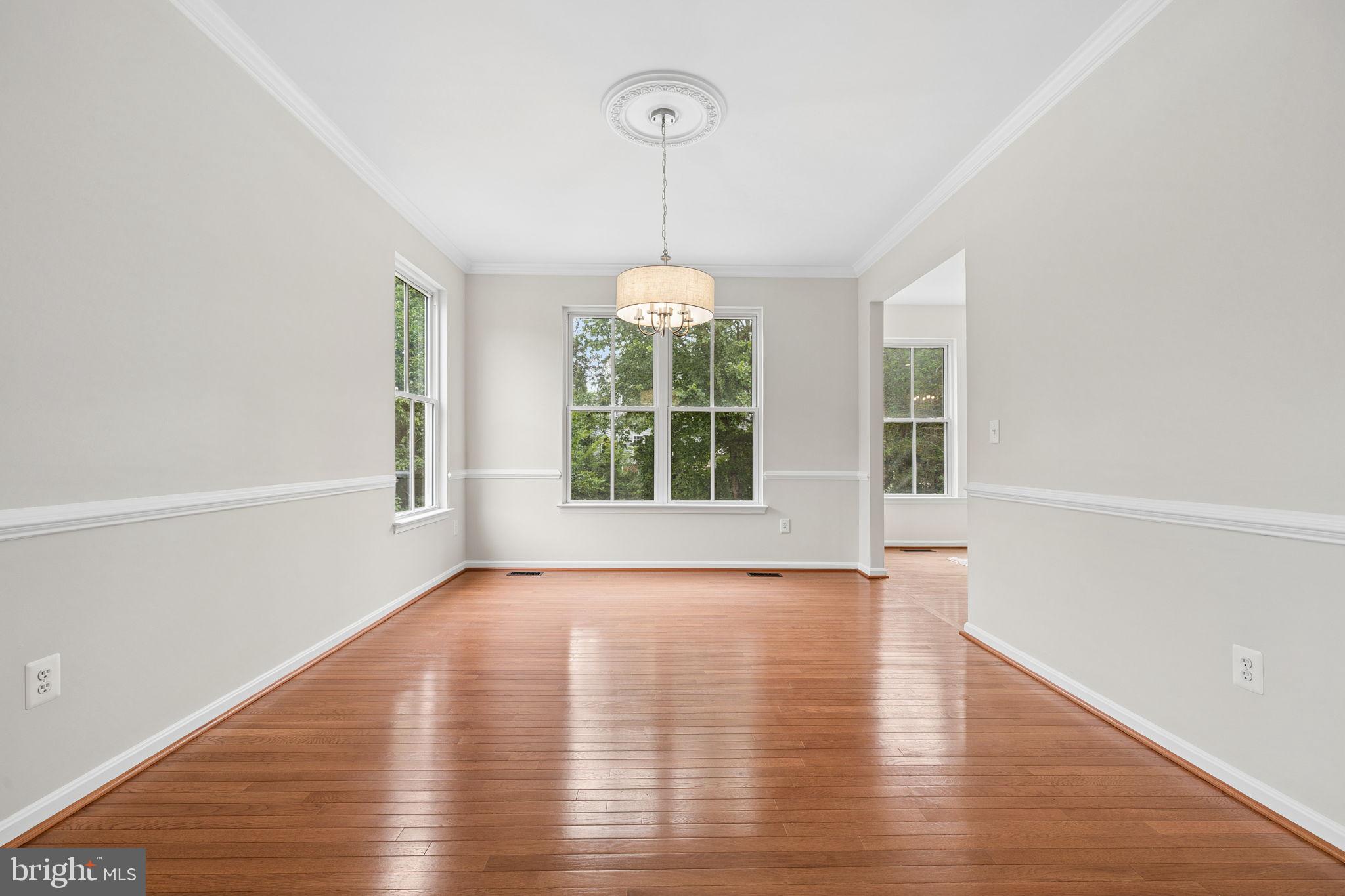 NEW BRISTOW VILLAGE - Residential