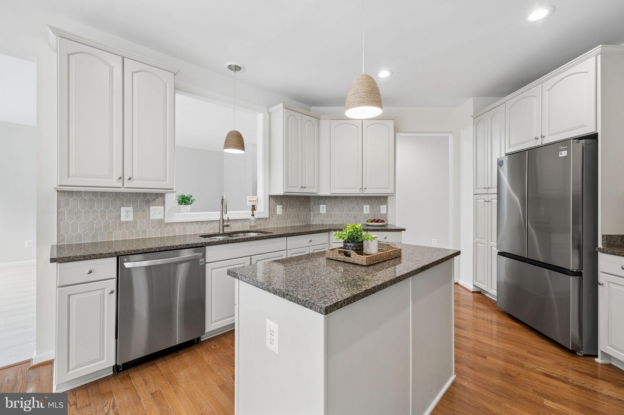 NEW BRISTOW VILLAGE - Residential