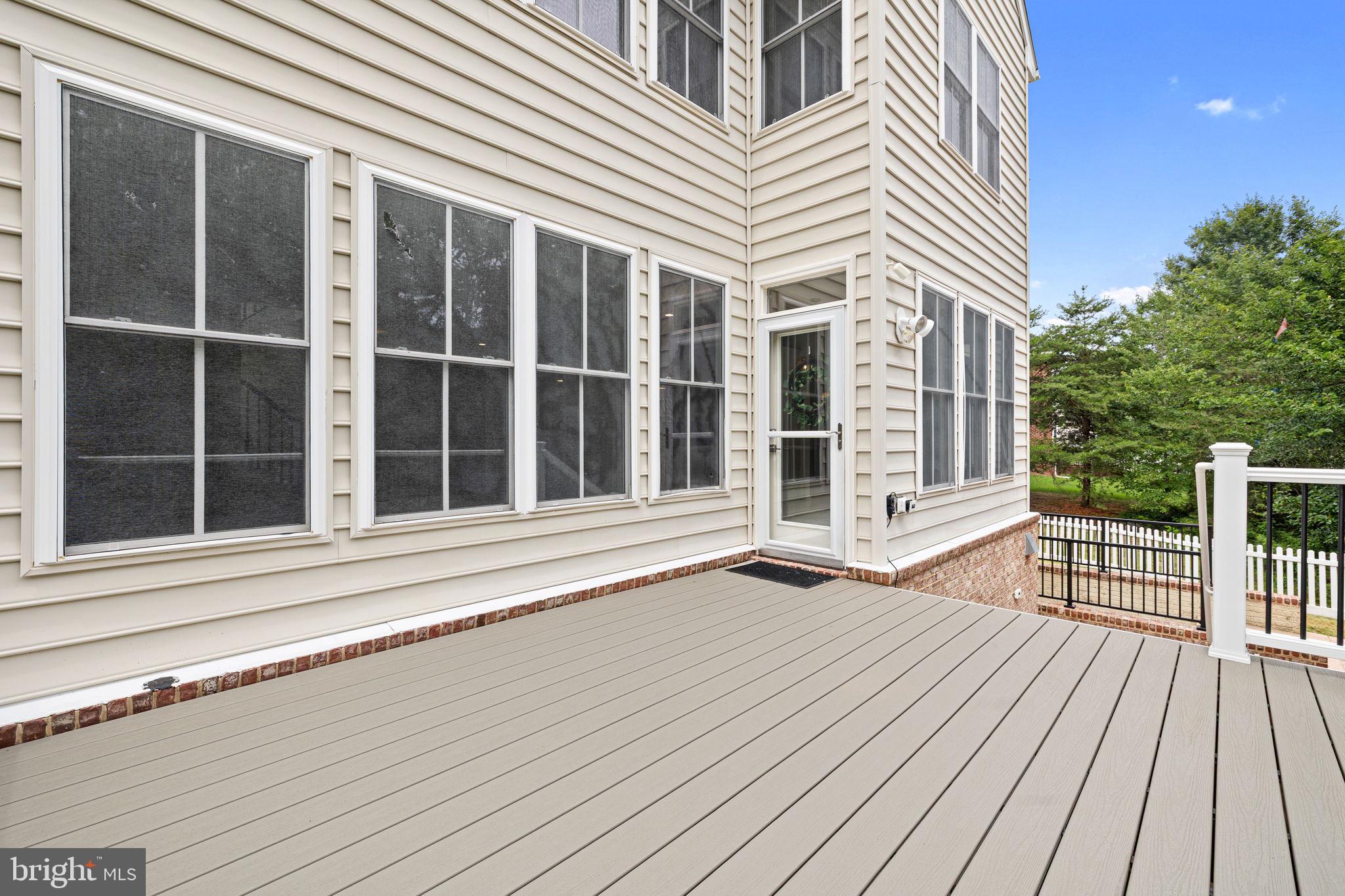 NEW BRISTOW VILLAGE - Residential