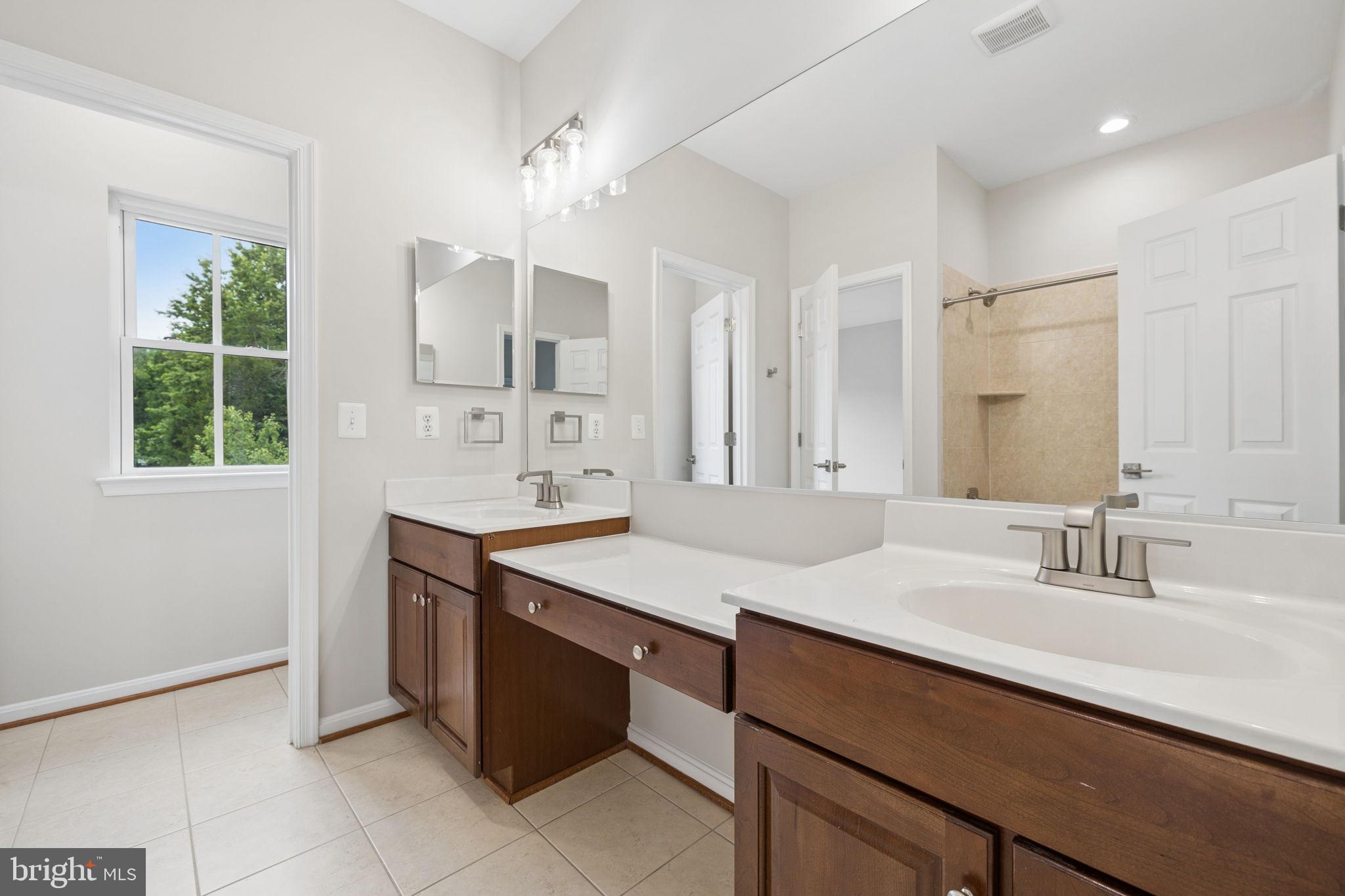NEW BRISTOW VILLAGE - Residential