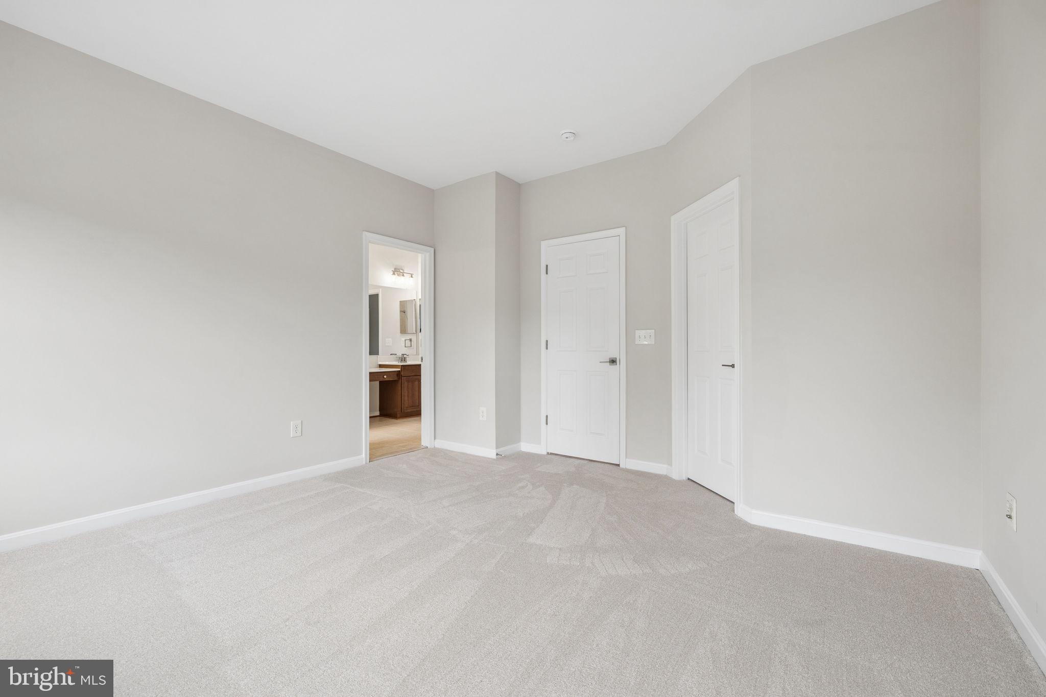 NEW BRISTOW VILLAGE - Residential