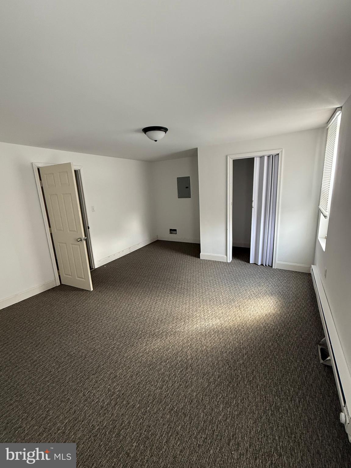 COBBS CREEK - Residential Lease