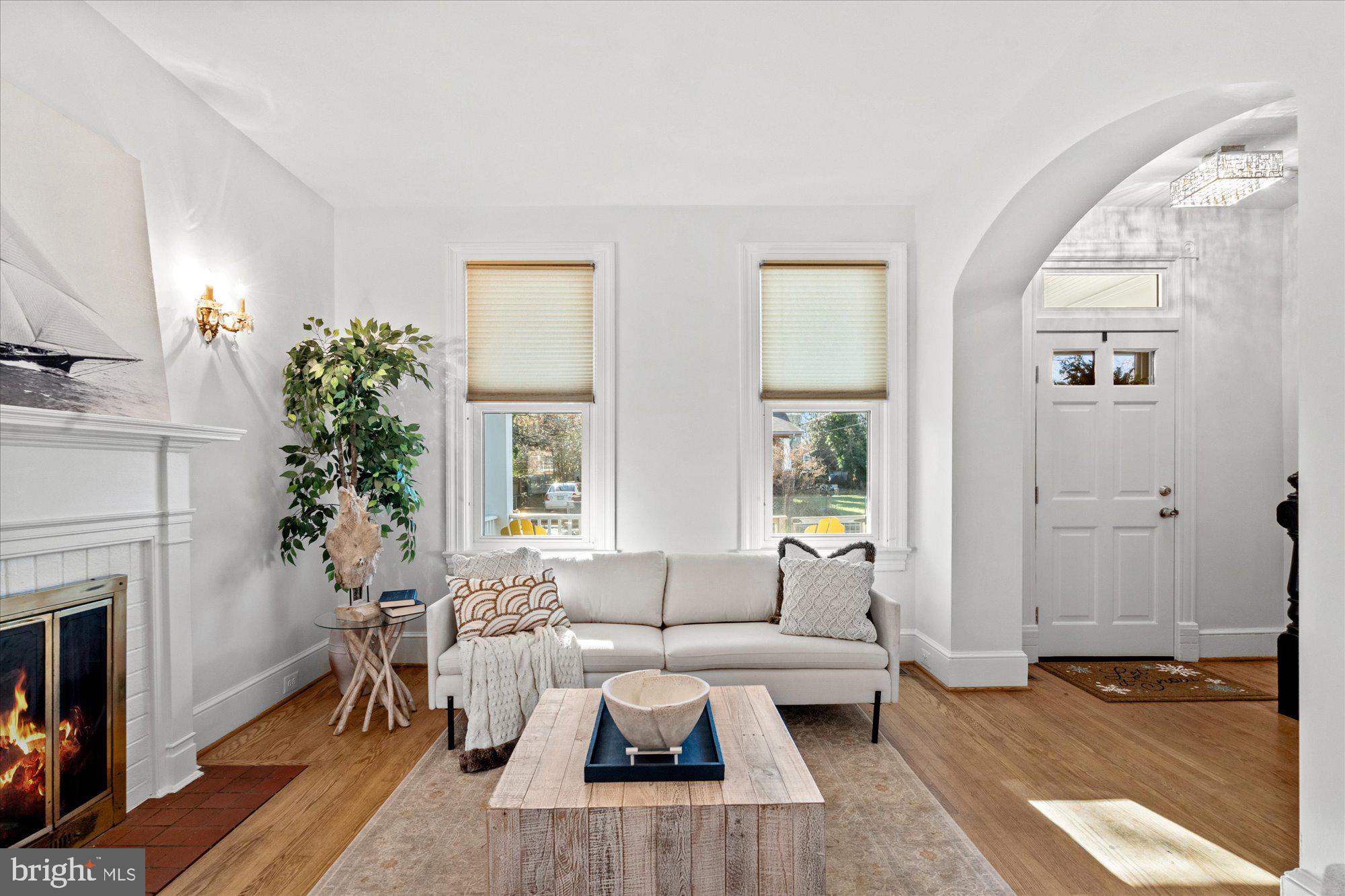 ST ELMO - Residential