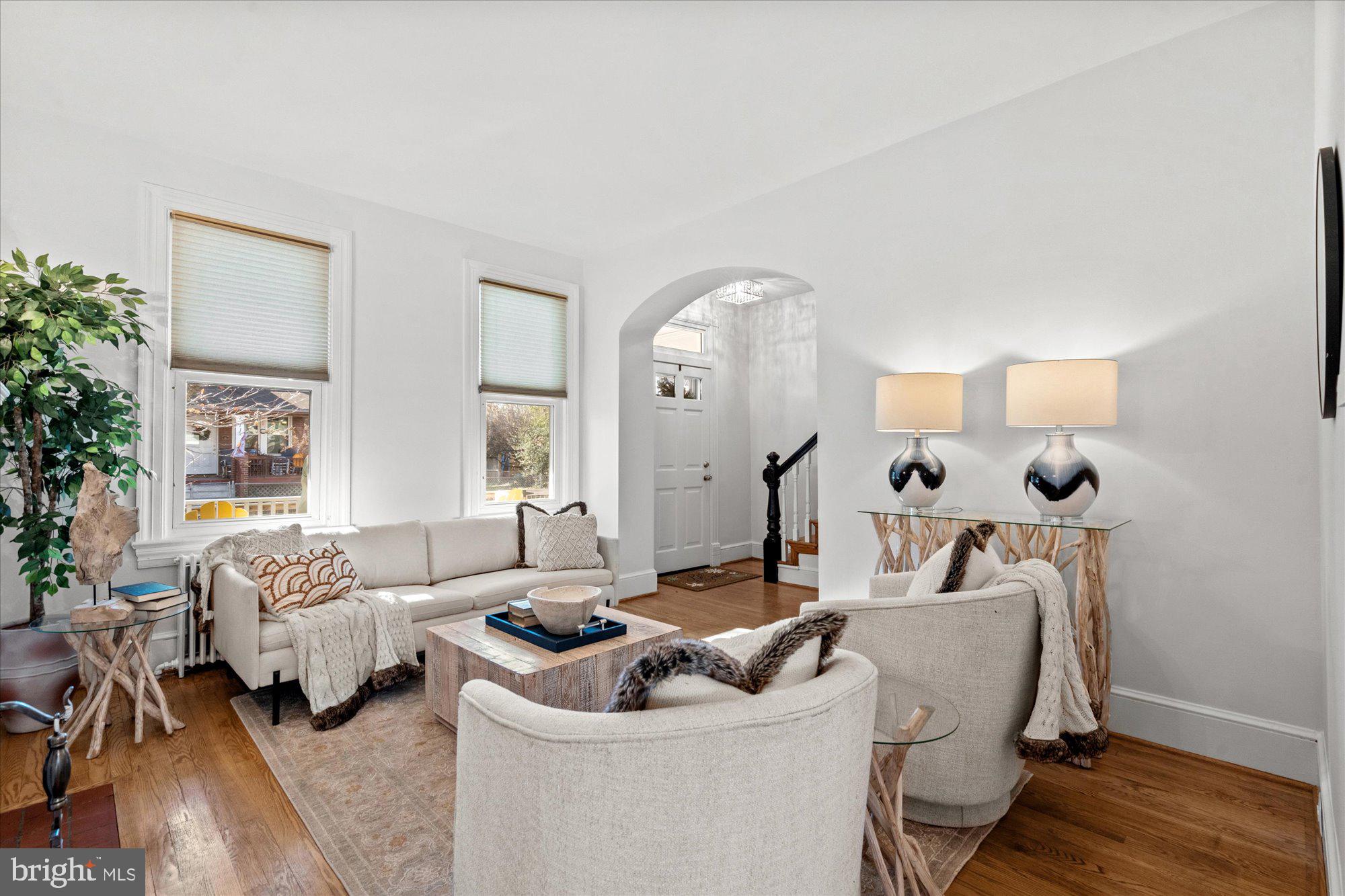 ST ELMO - Residential