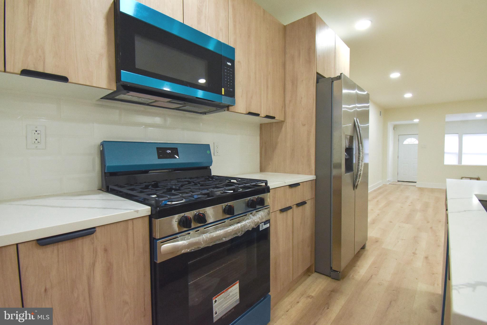 GERMANTOWN (EAST) - Residential