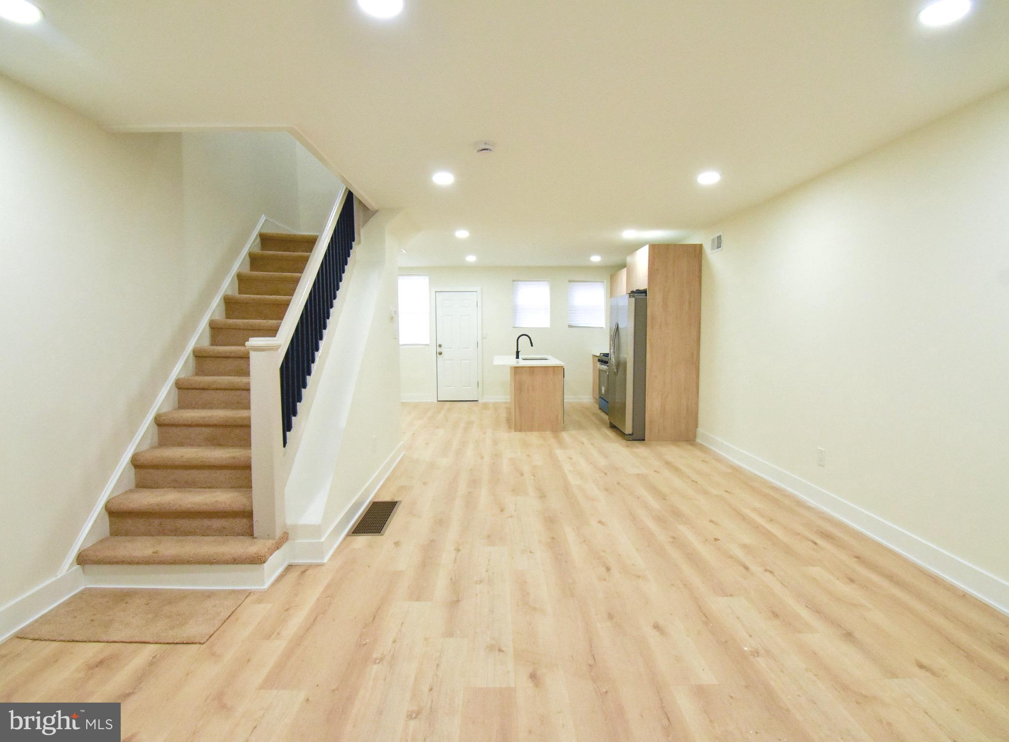 GERMANTOWN (EAST) - Residential