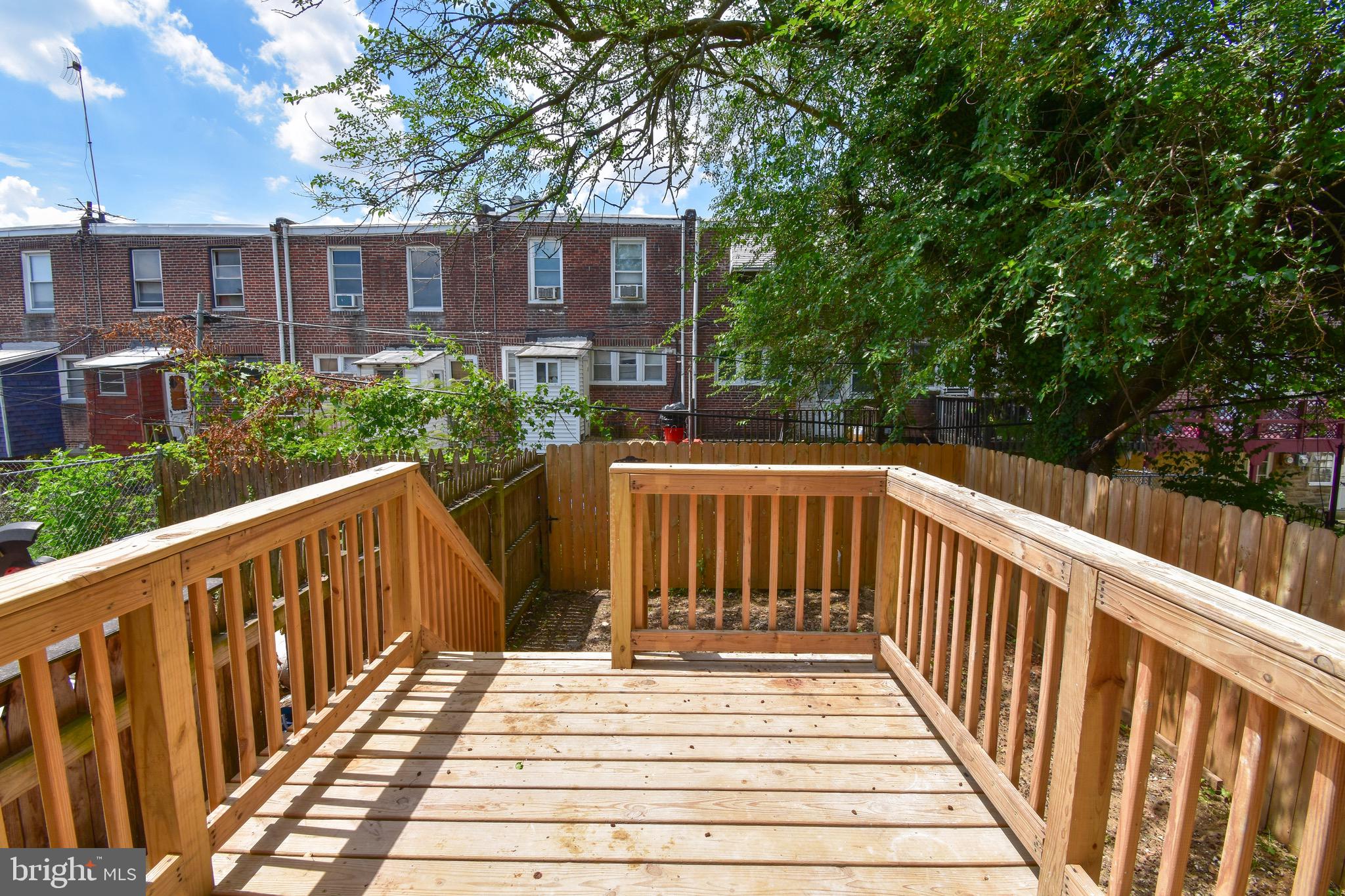 GERMANTOWN (EAST) - Residential