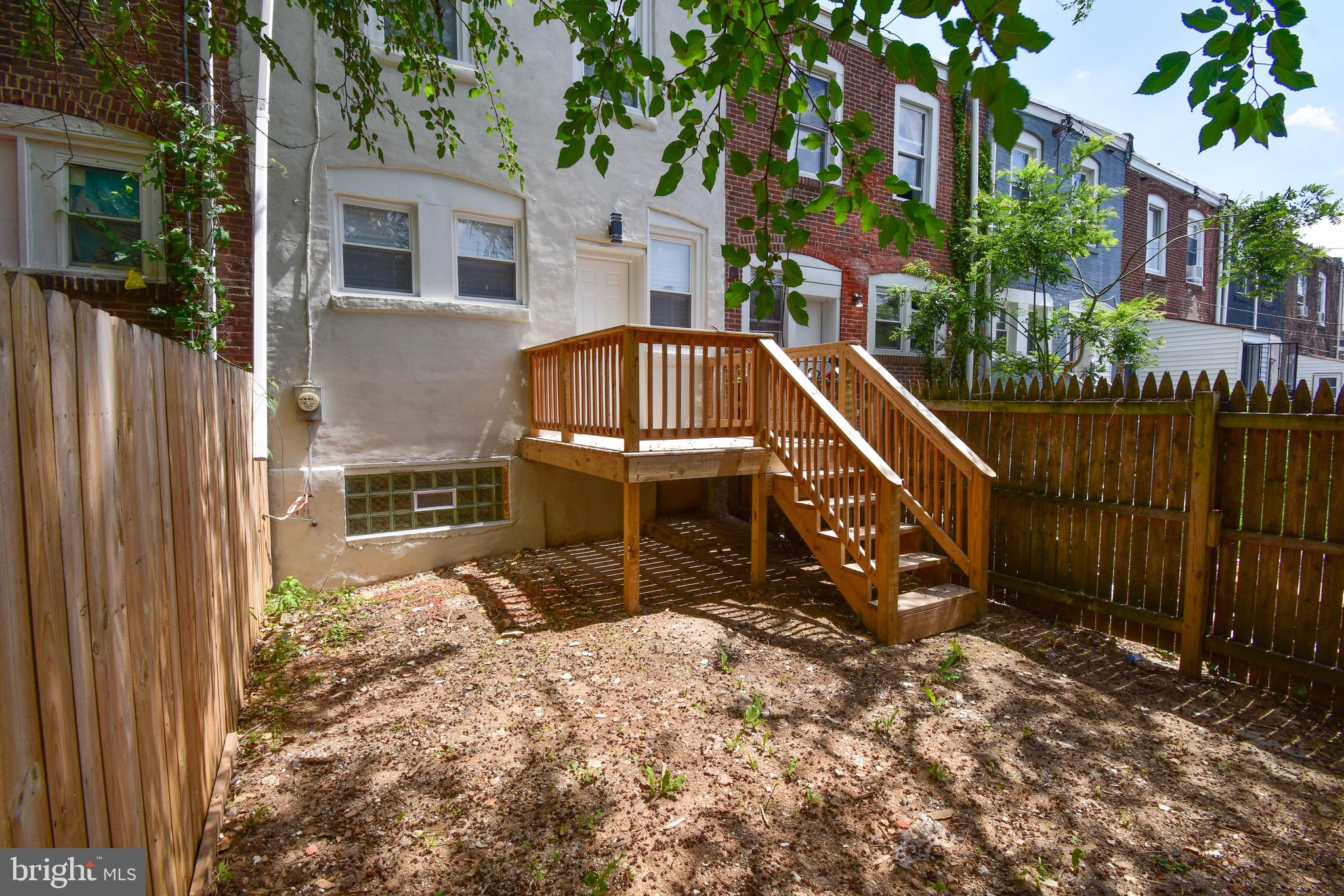 GERMANTOWN (EAST) - Residential