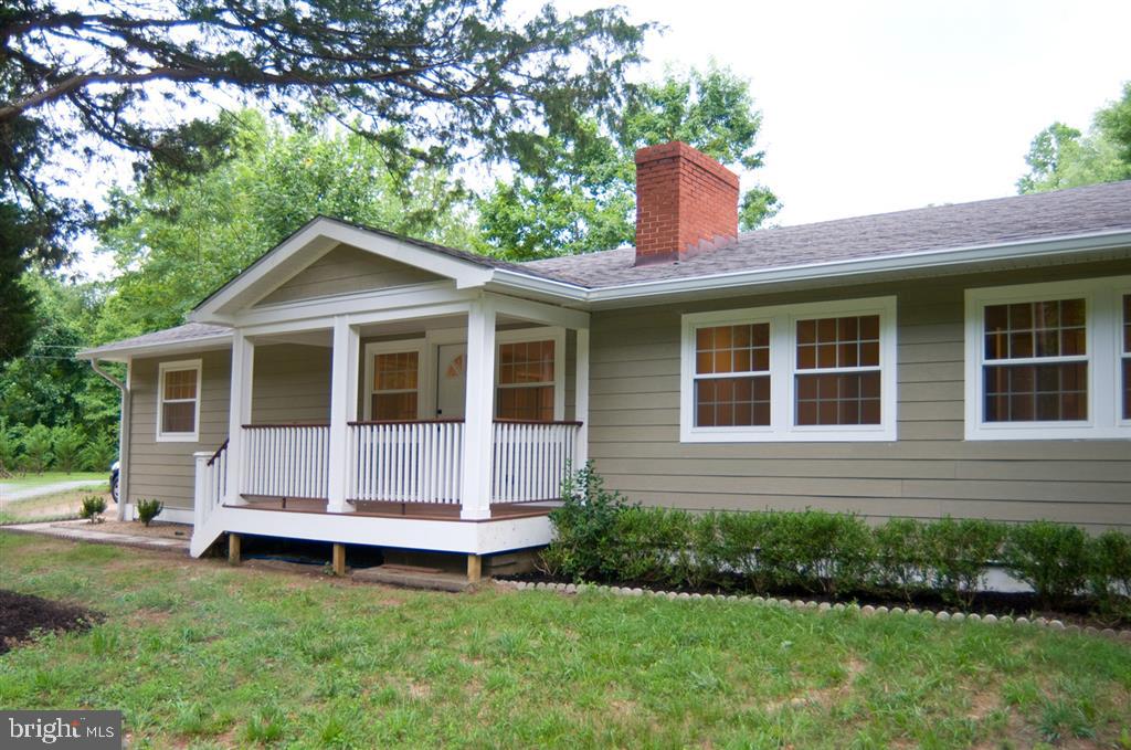 Fully Renovated 4 BR 2.5 BA Detached Single Family House on Half Acre Lot in Edgewater, MD. Designer Kitchen, SS, Quartz, Hardwood, Recessed Lighting, Front Load W/D, Composite Deck & Front Porch, Fenced Level Yard Perfect For Kids & Dogs or Storage. Best Schools in Area.

Minimum 36 Month Lease. $75 Application Fee. Minimum Annual Household Income $125K. Background & Credit Check. No Smoking. Pets On Case By Case With Pet Fee.