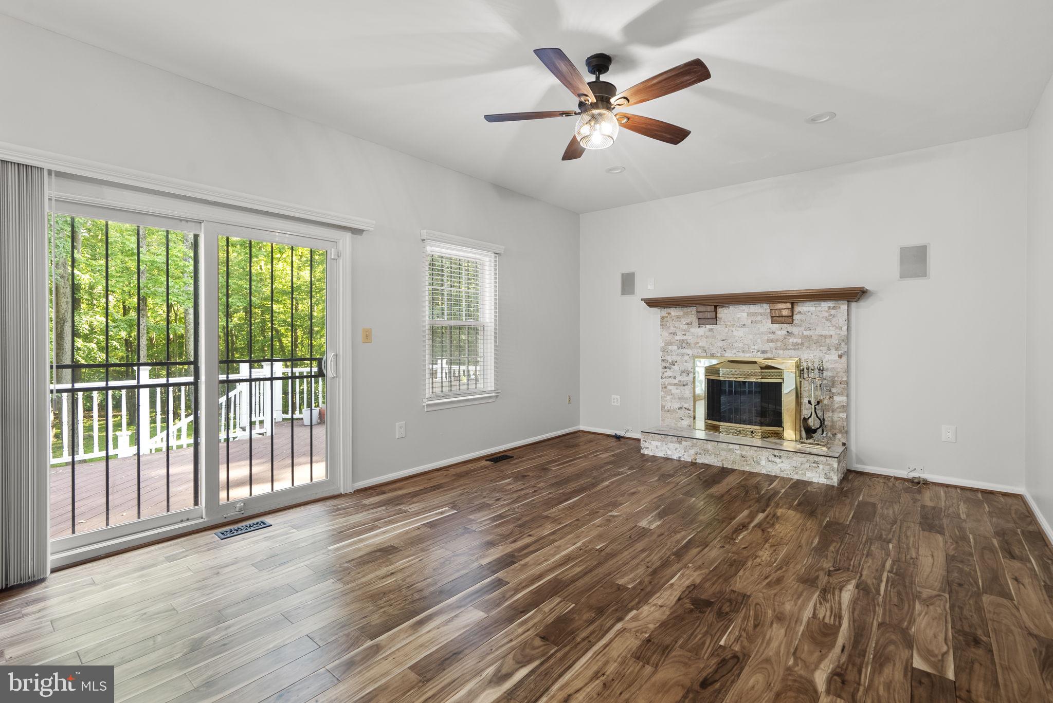 WINDSOR PARK - Residential