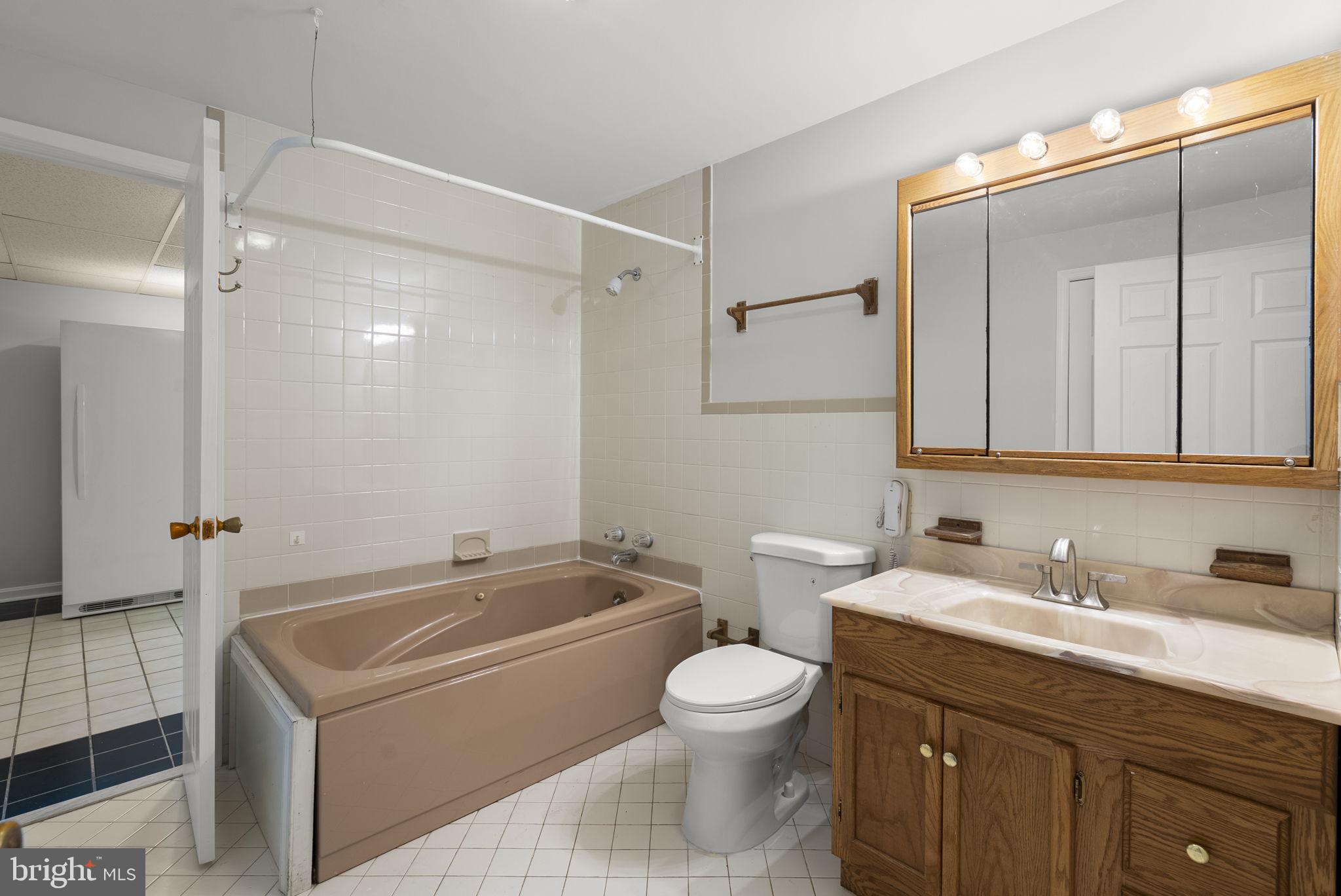WINDSOR PARK - Residential