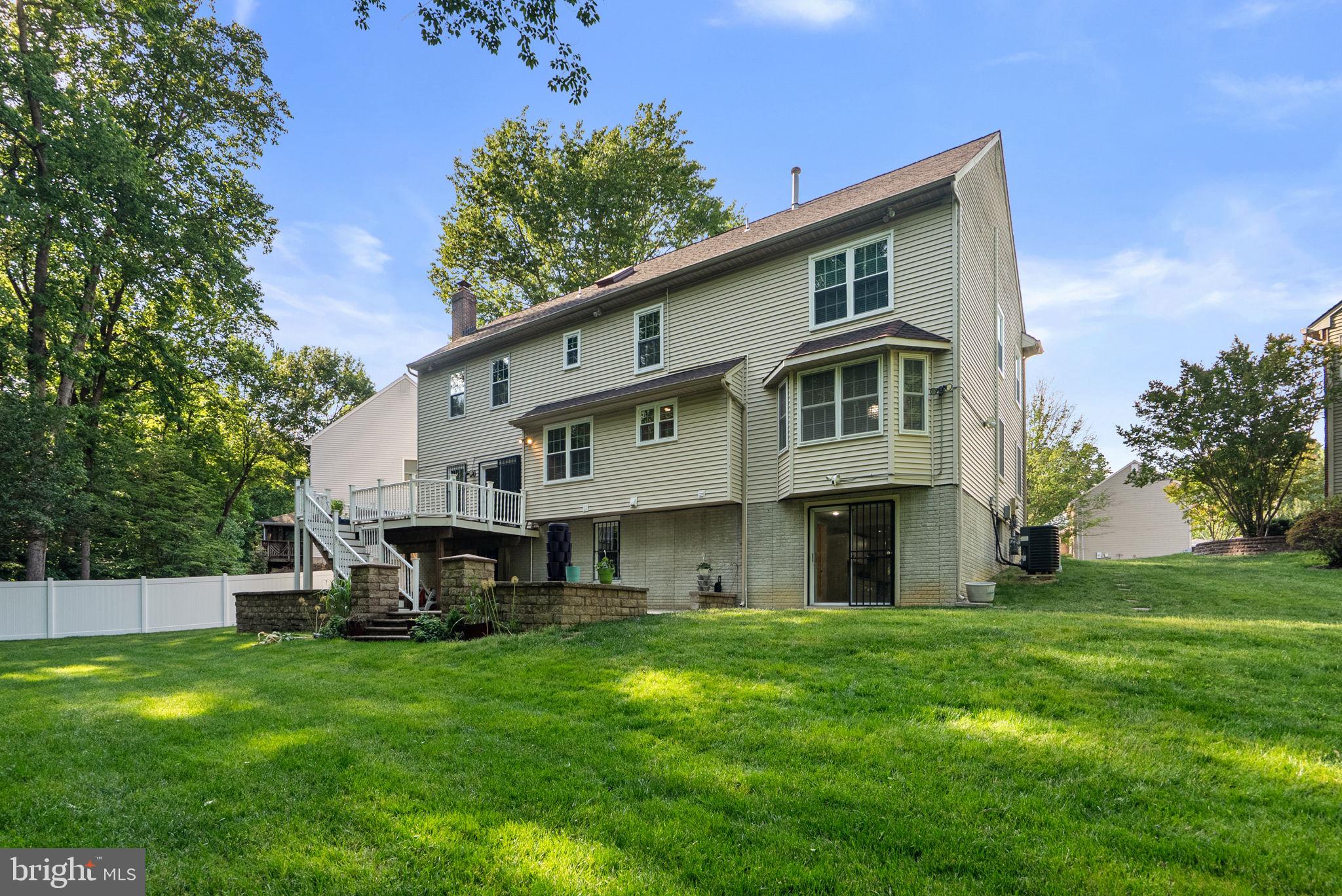 WINDSOR PARK - Residential