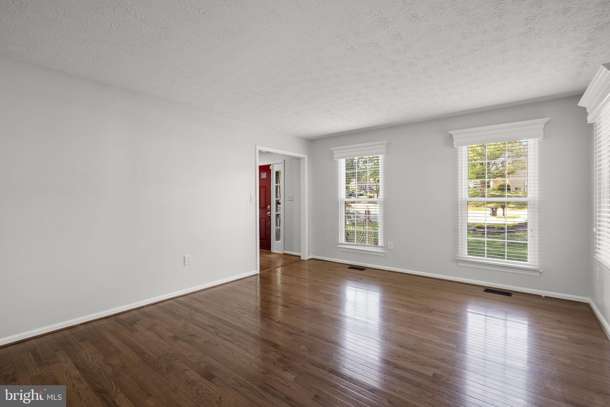 WINDSOR PARK - Residential
