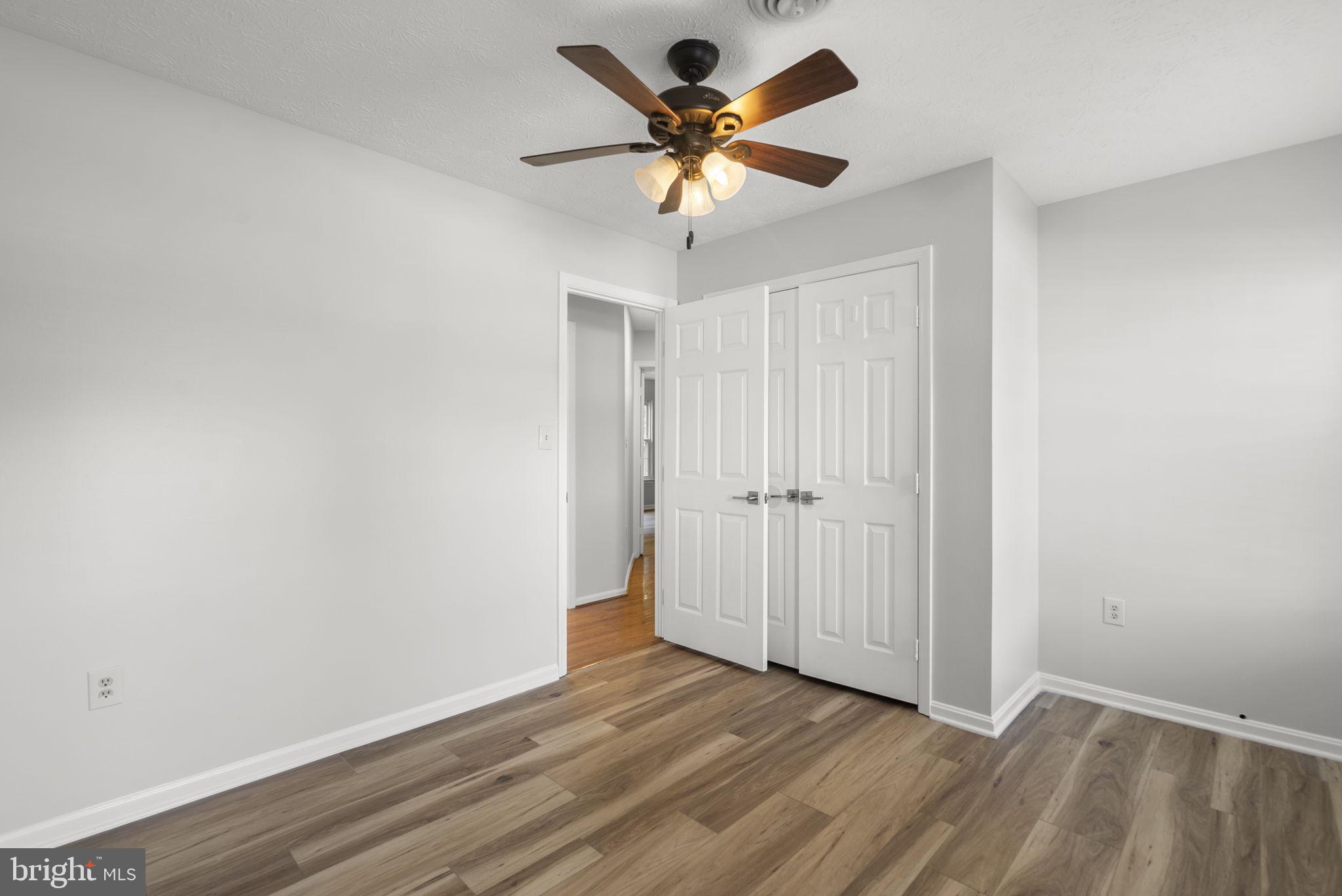 WINDSOR PARK - Residential
