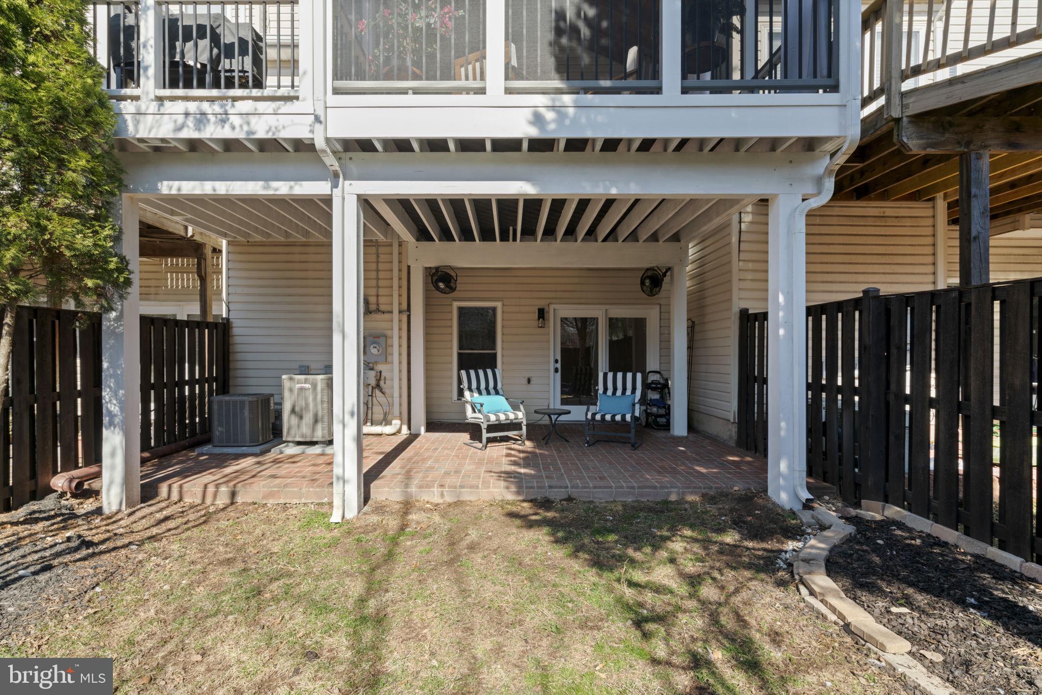 FARMWELL HUNT - Residential