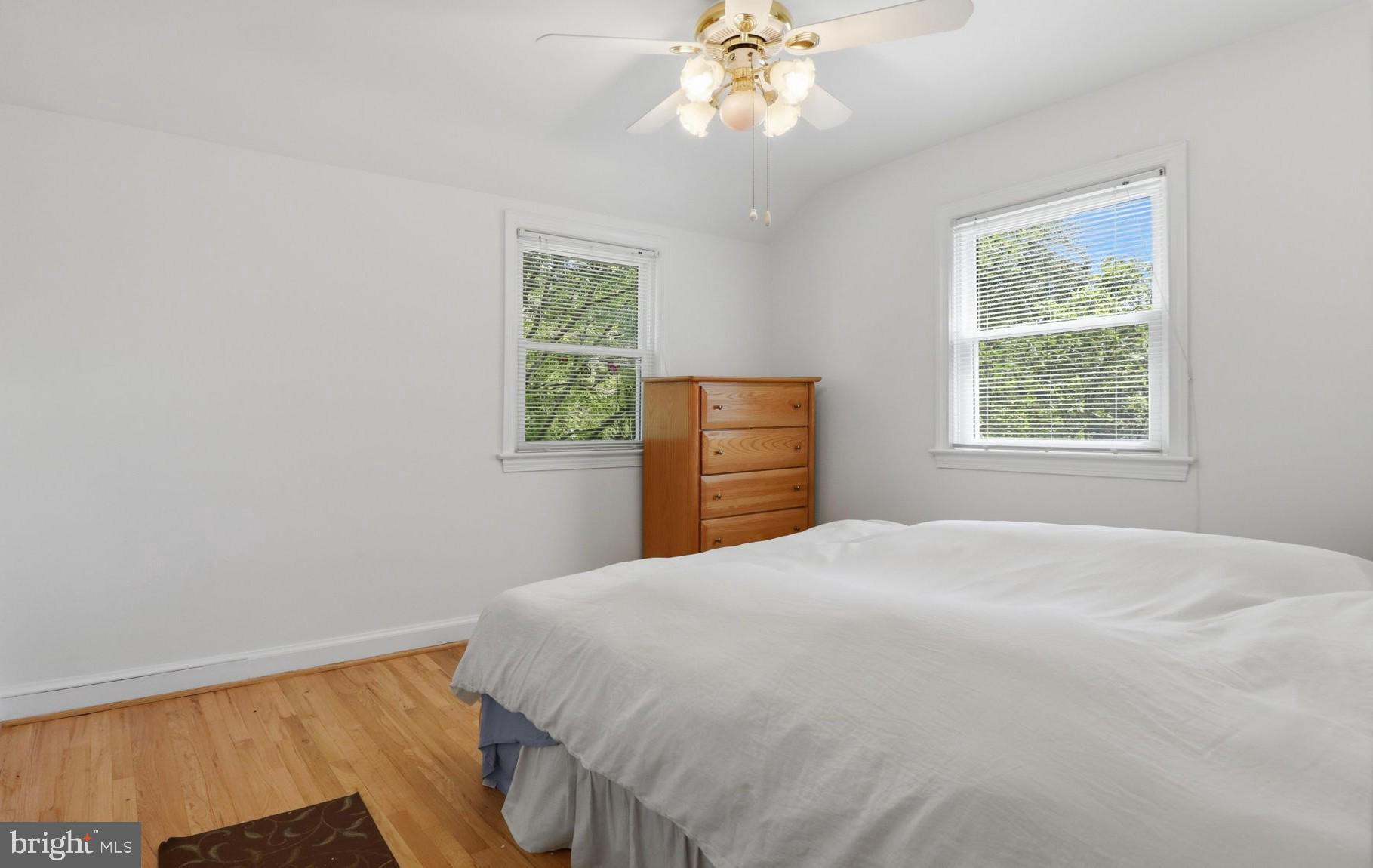 WHEATON HILLS - Residential