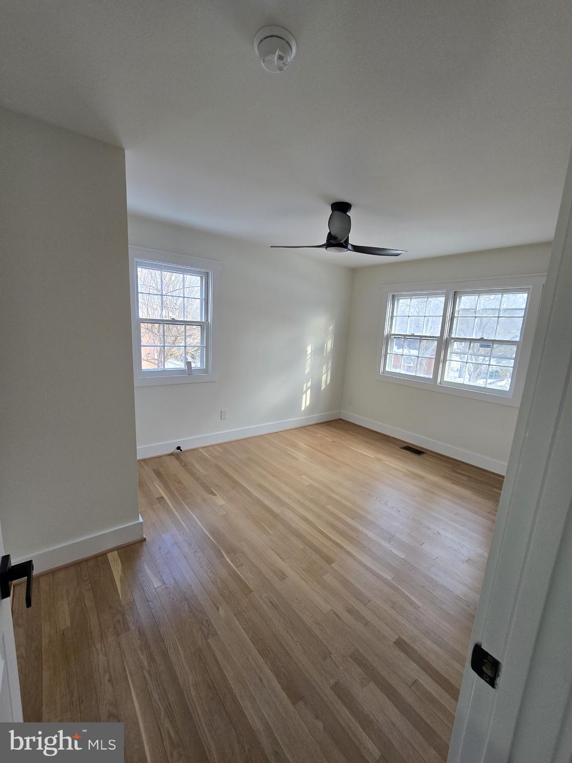 SPRINGBROOK KNOLLS - Residential
