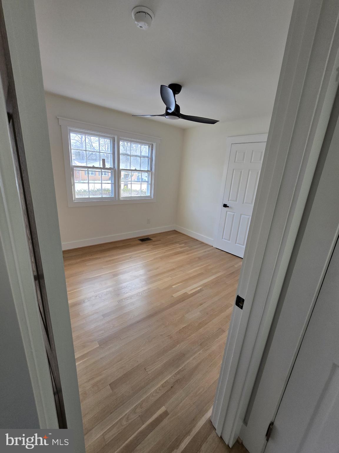 SPRINGBROOK KNOLLS - Residential