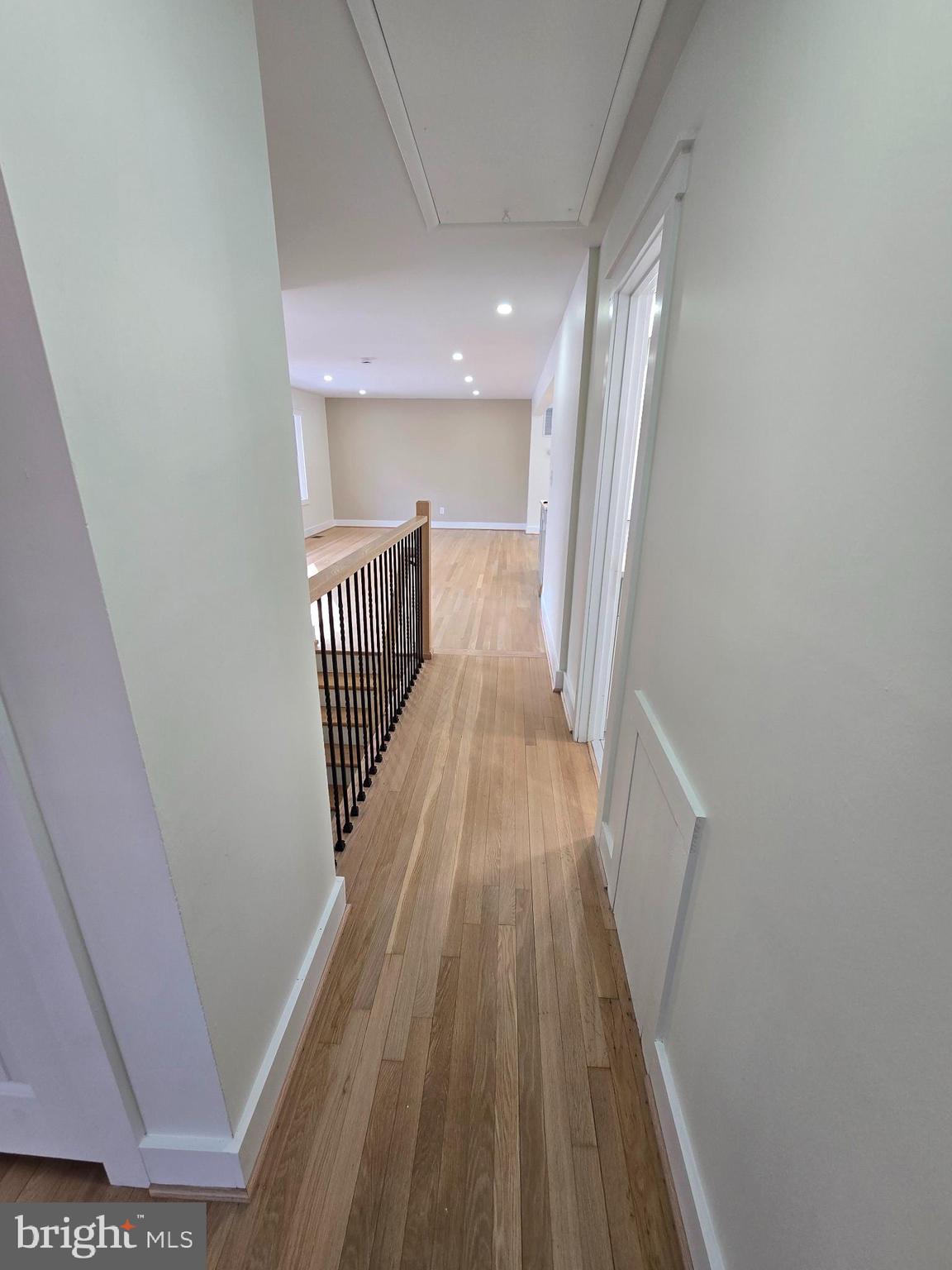SPRINGBROOK KNOLLS - Residential