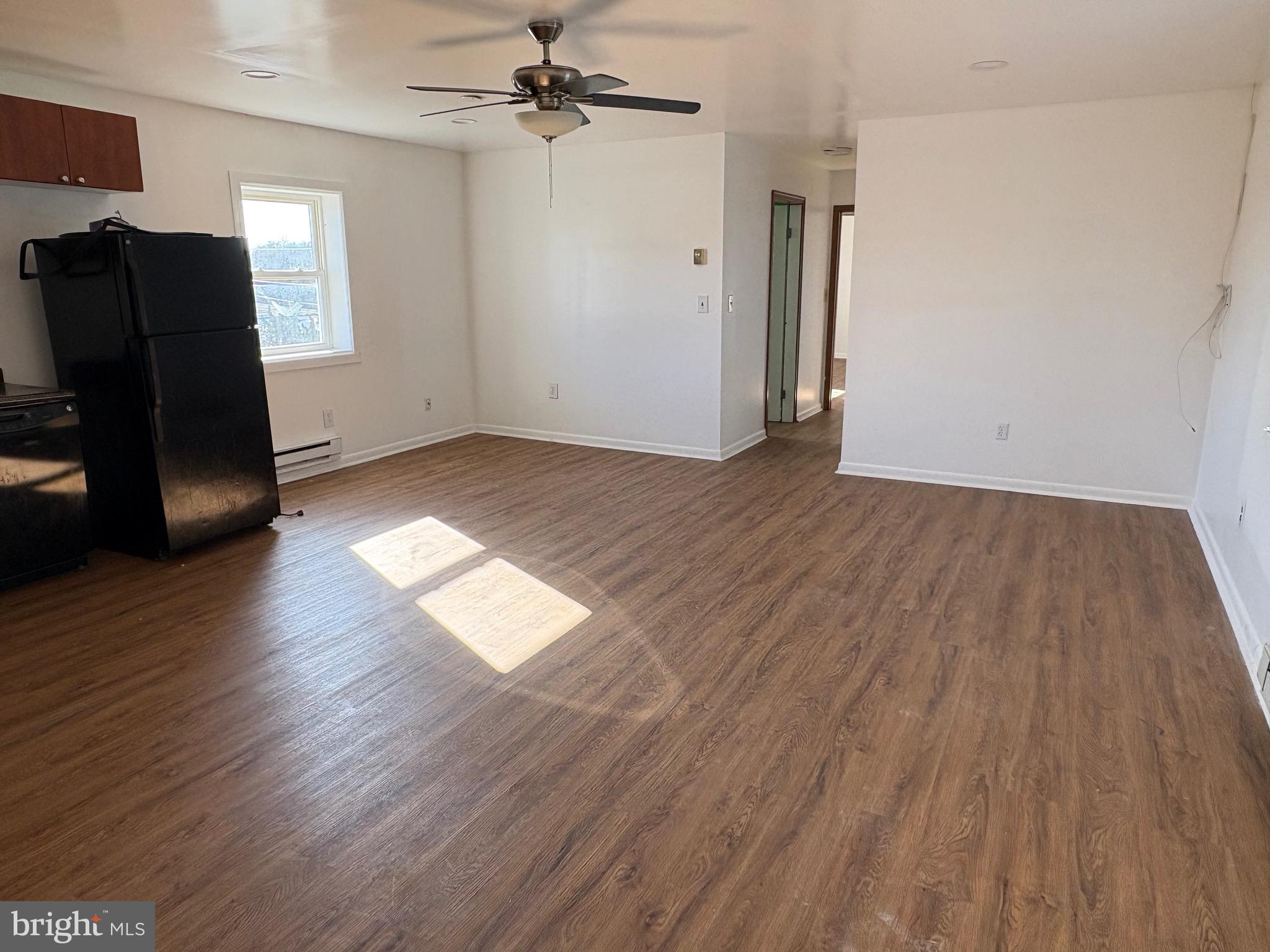 LANDSDOWNE - Residential Lease