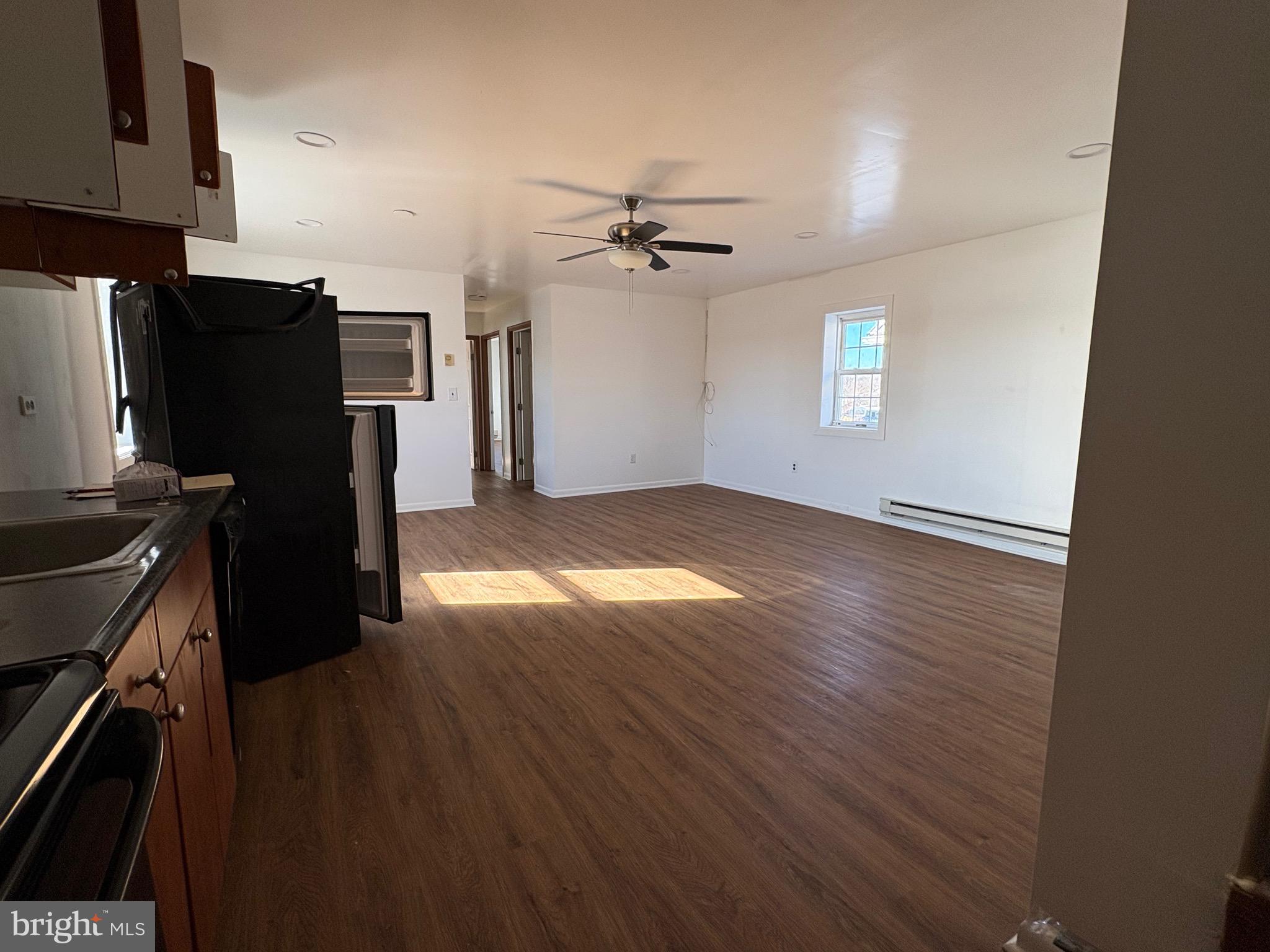 LANDSDOWNE - Residential Lease