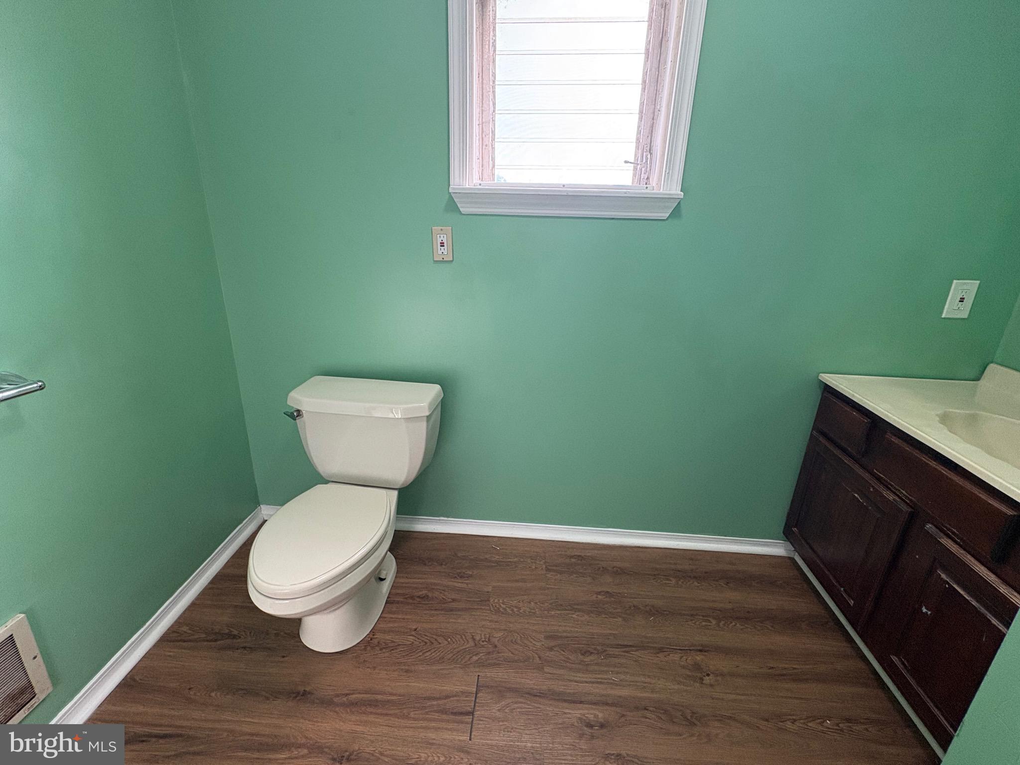 LANDSDOWNE - Residential Lease