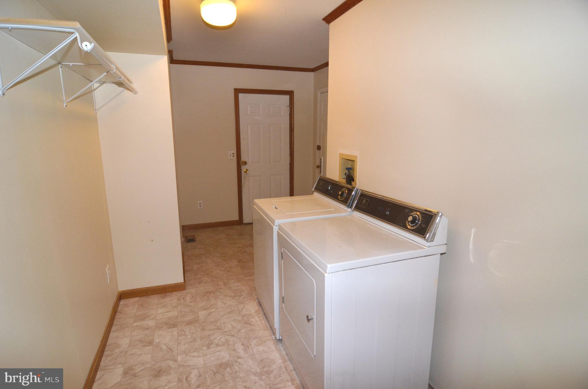 CHESAPEAKE RANCH ESTATES - Residential Lease