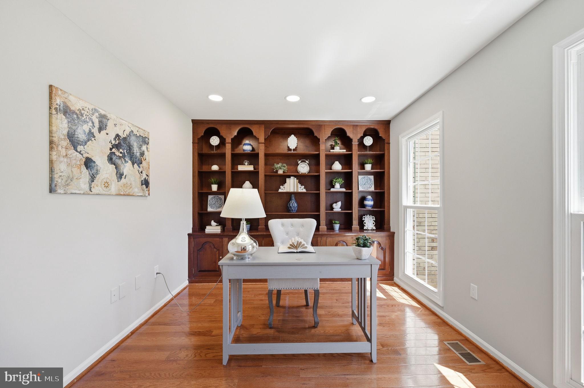 ROBIN GLEN - Residential
