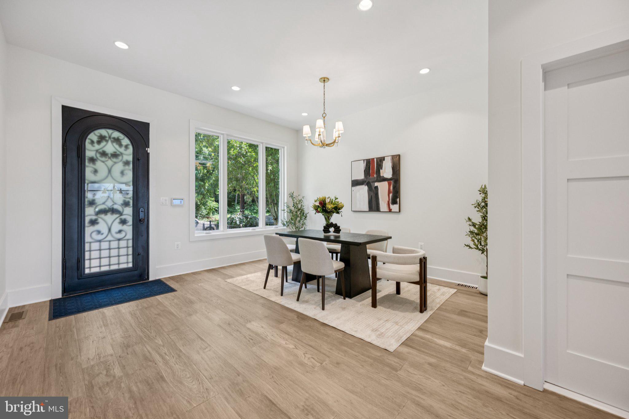 BURLEITH - Residential