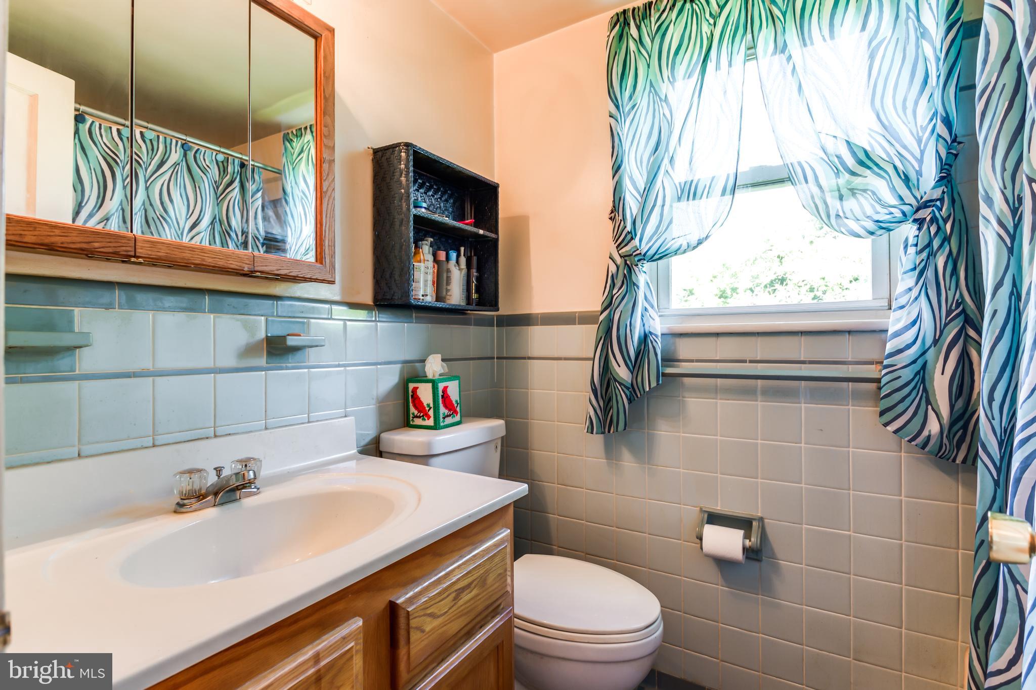 TEMPLE HILLS - Residential